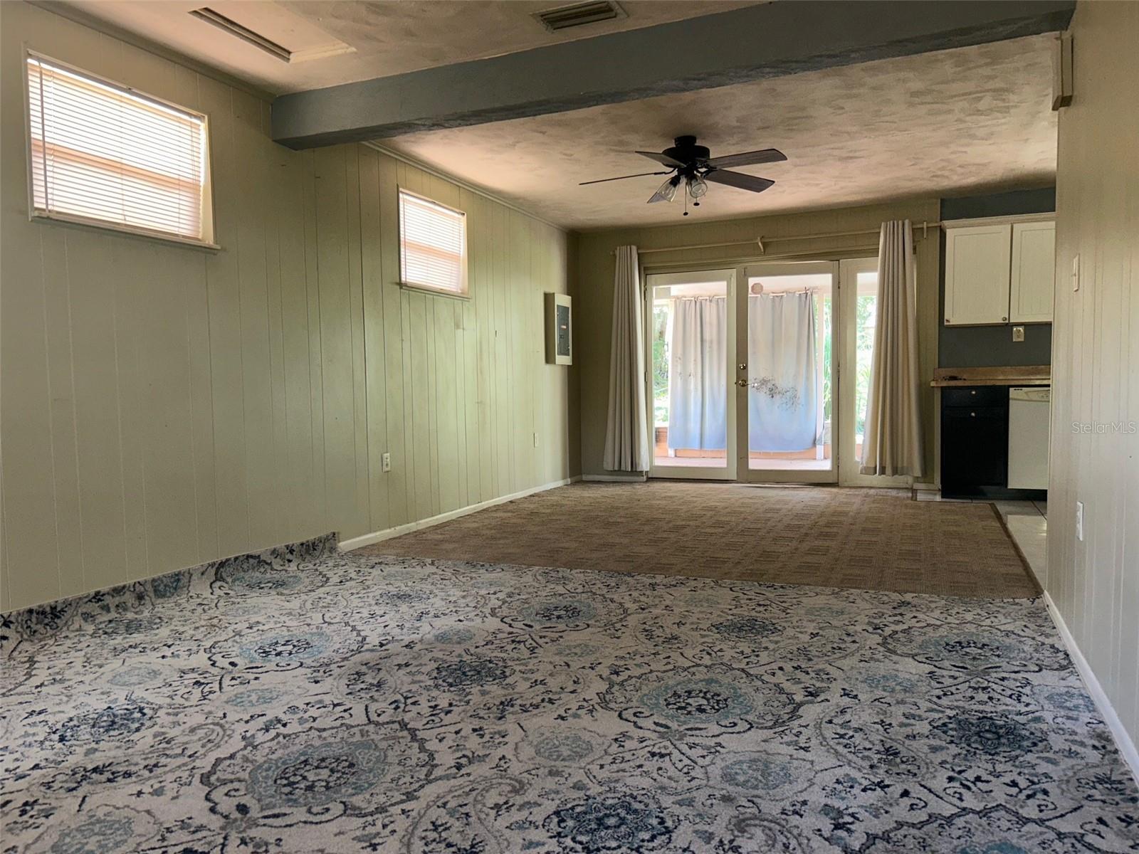 2316 N GRIFFIN DR, LEESBURG, FL, 34748