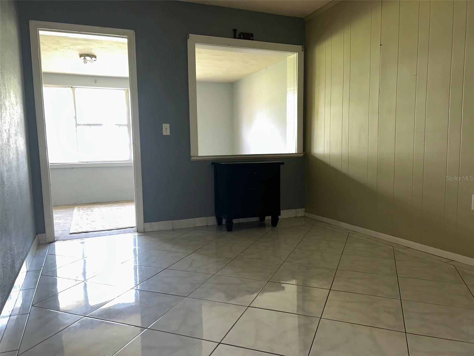 2316 N GRIFFIN DR, LEESBURG, FL, 34748