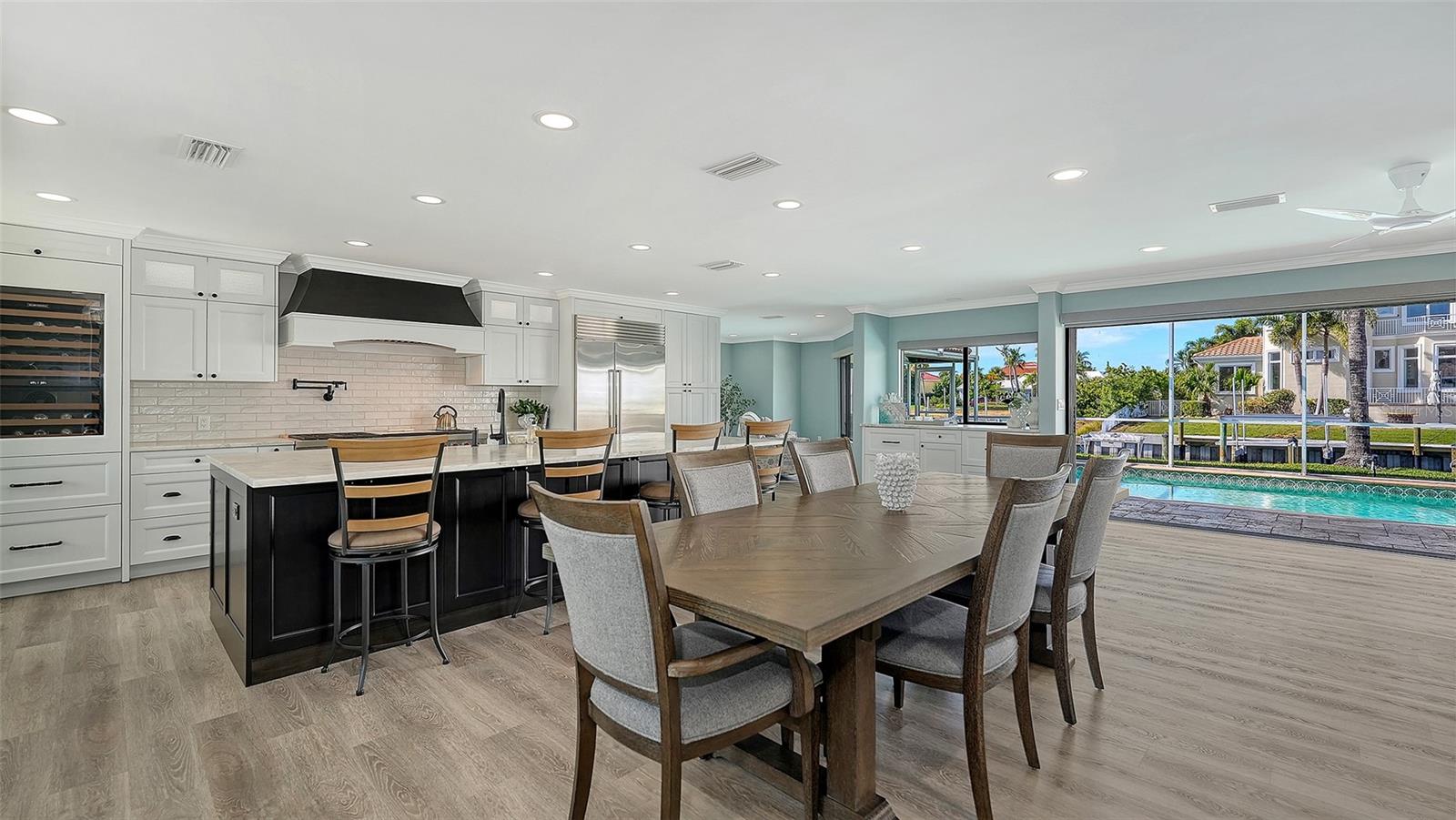 A4668868 Property Photo