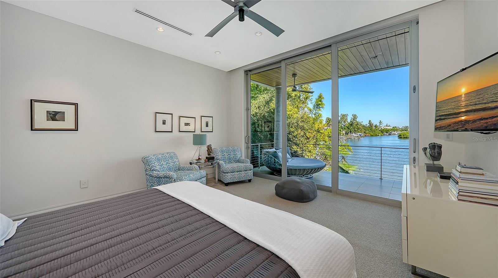 A4668871 Property Photo