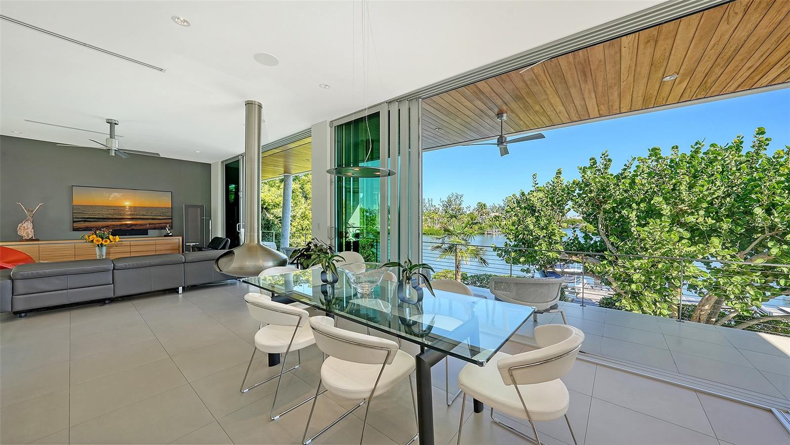 A4668871 Property Photo