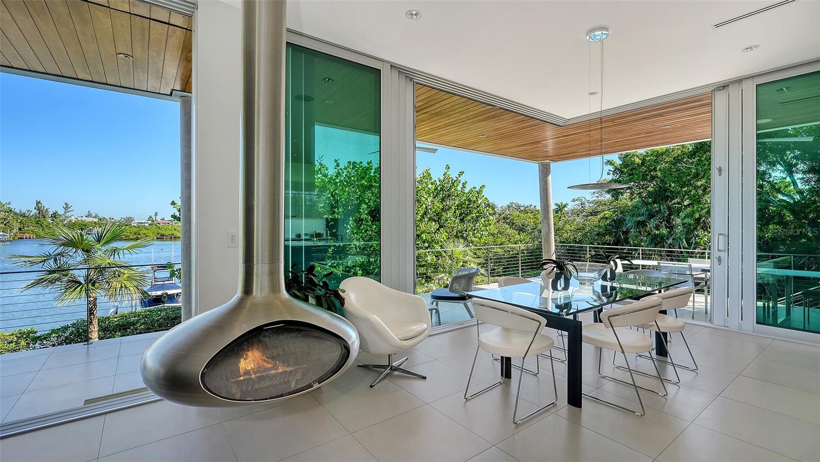 A4668871 Property Photo