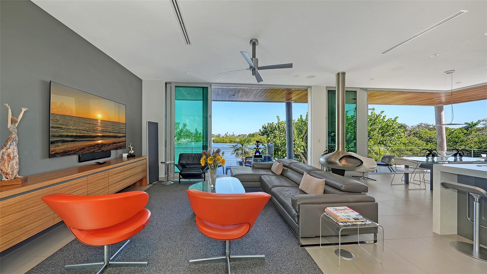 A4668871 Property Photo