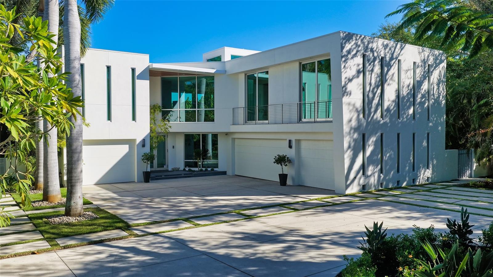 A4668871 Property Photo