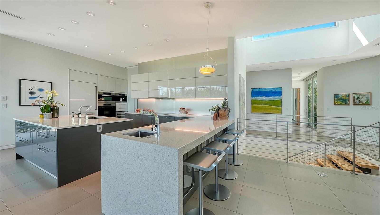 A4668871 Property Photo