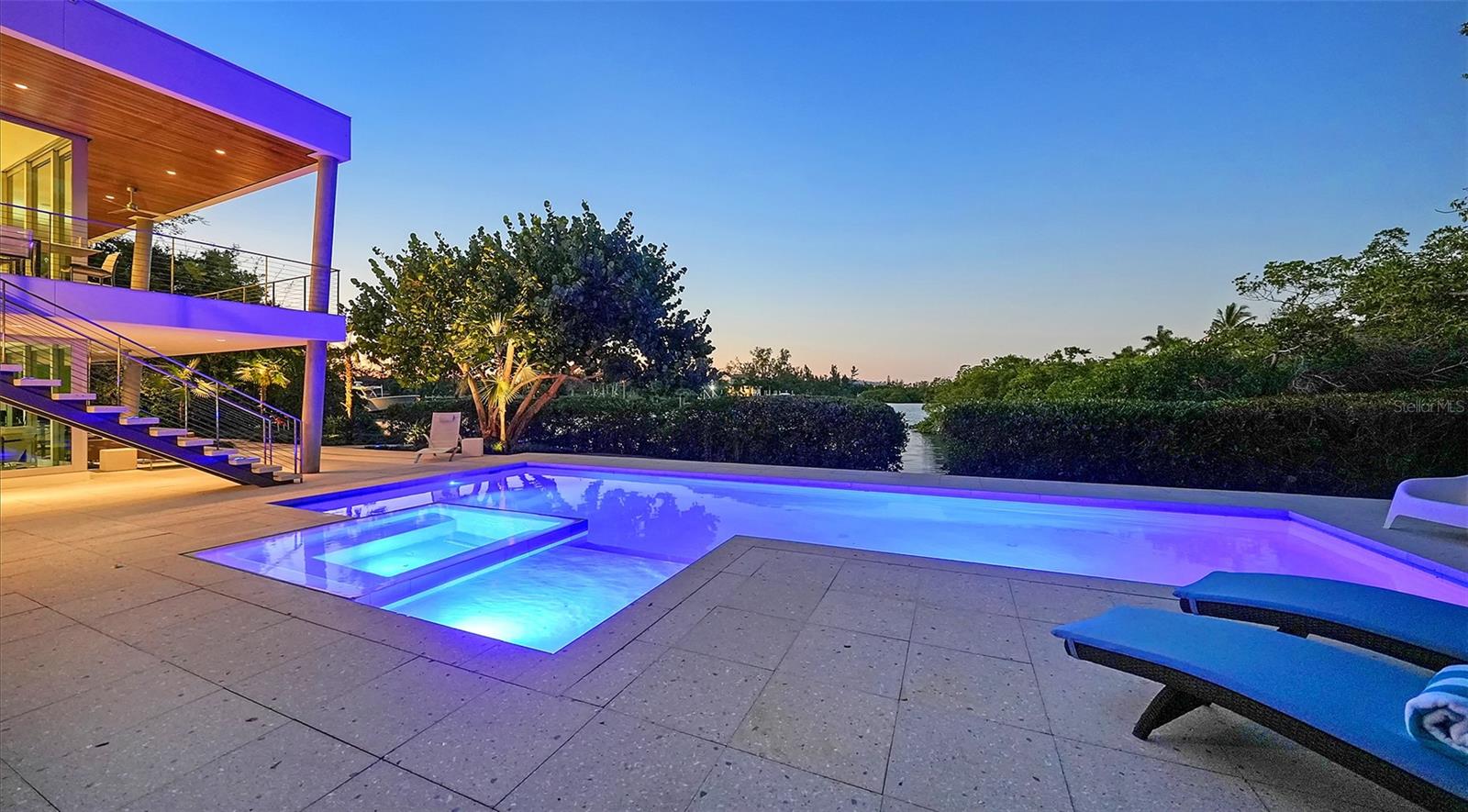 A4668871 Property Photo