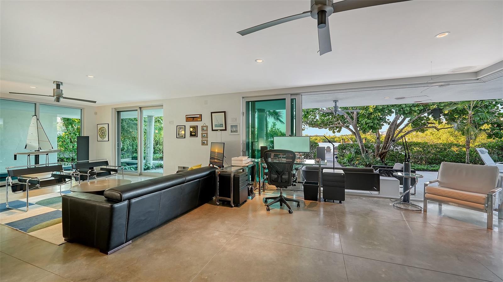 A4668871 Property Photo