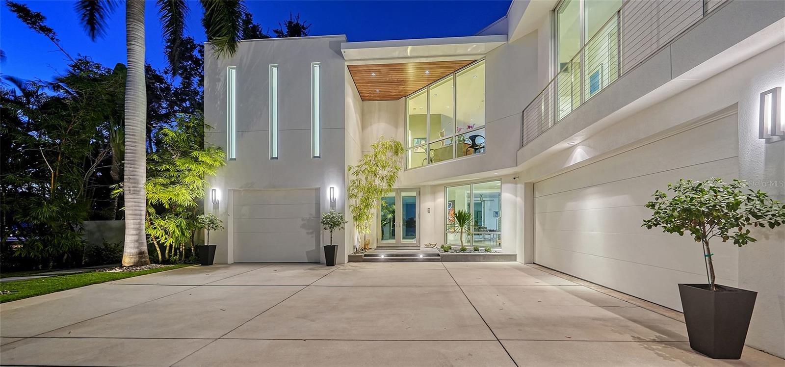 A4668871 Property Photo