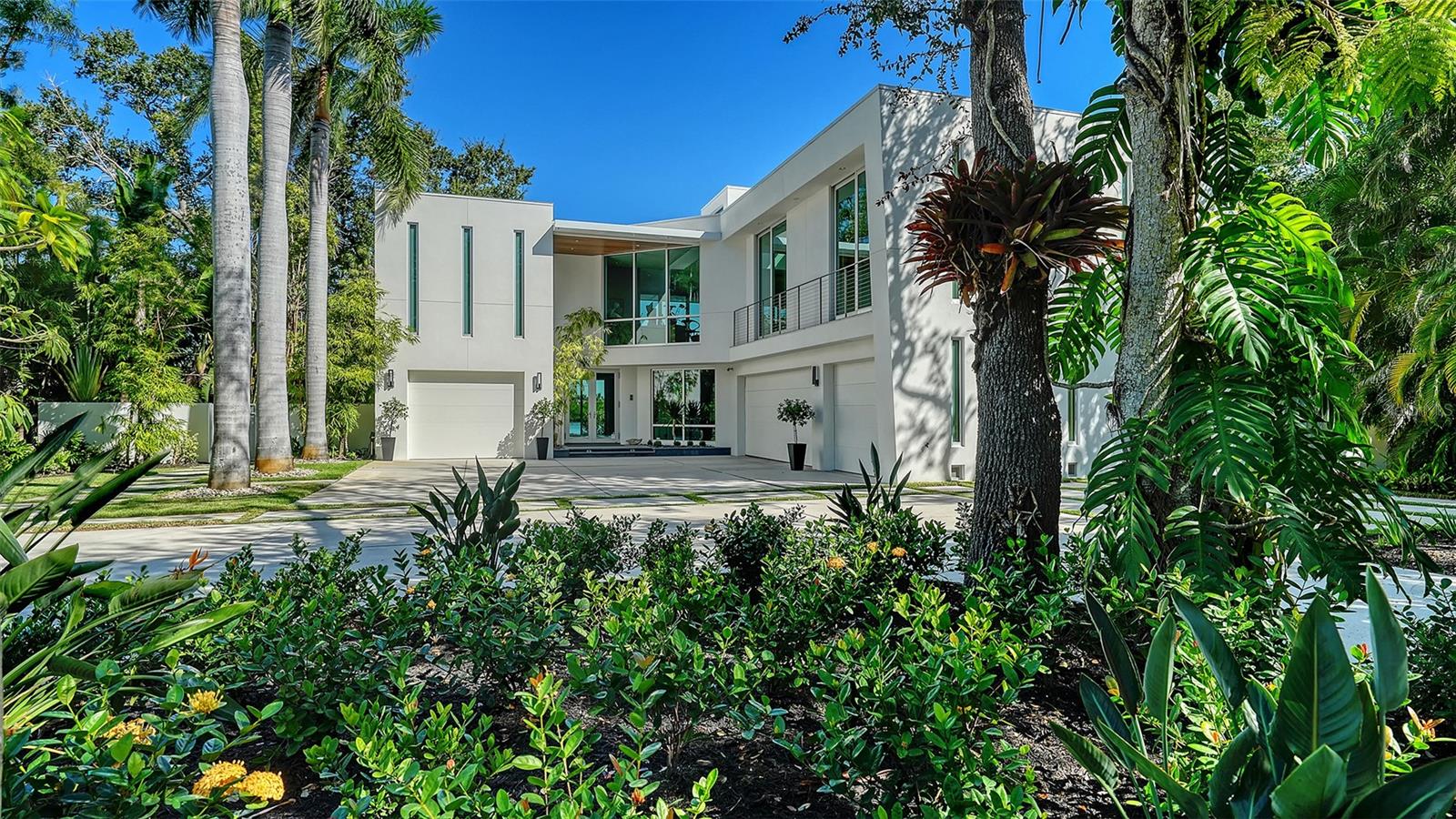 A4668871 Property Photo