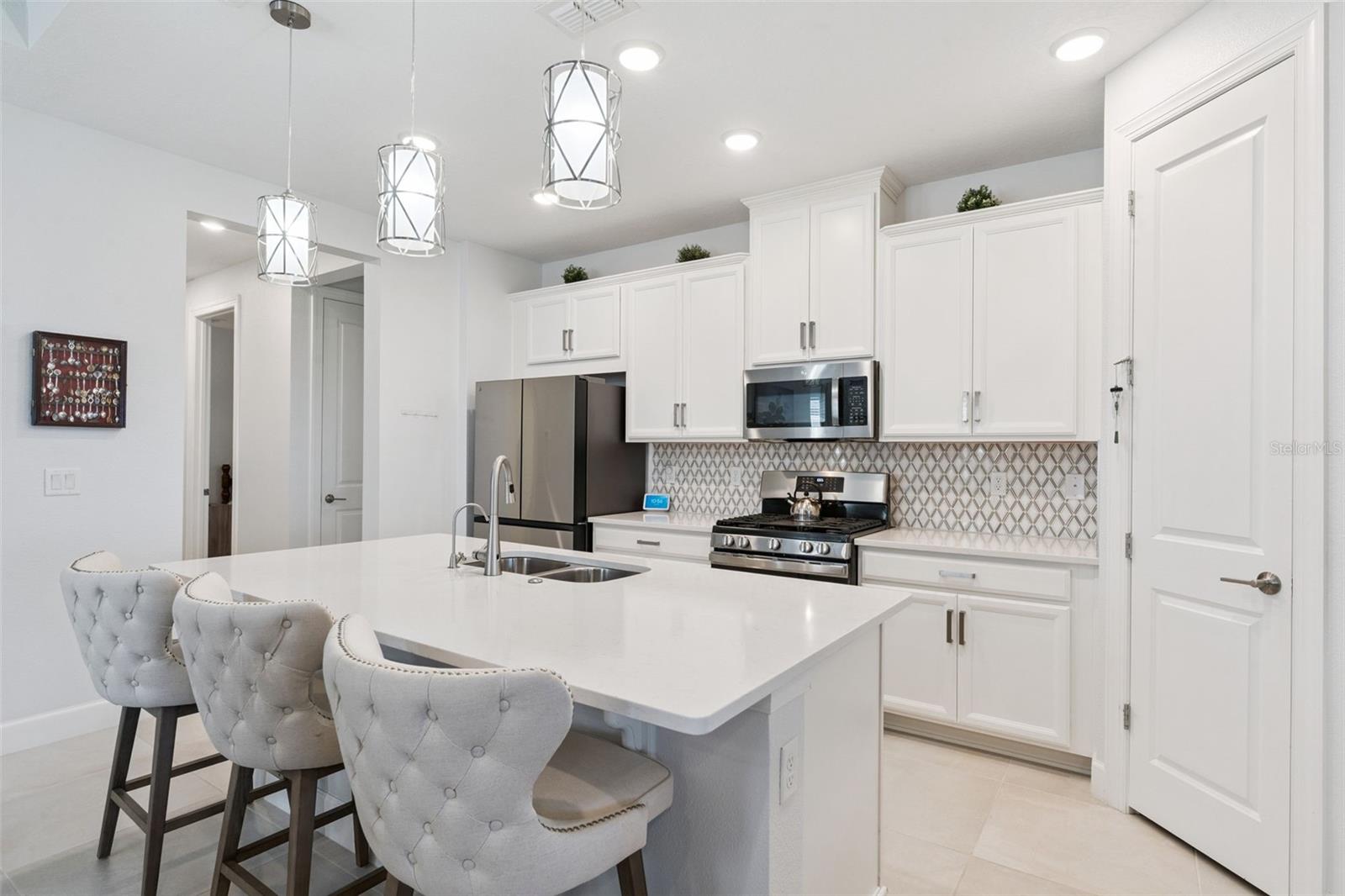 975 BRAEWOOD DR, CLERMONT, FL, 34715