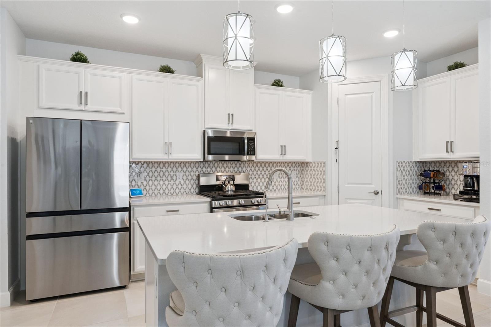 975 BRAEWOOD DR, CLERMONT, FL, 34715