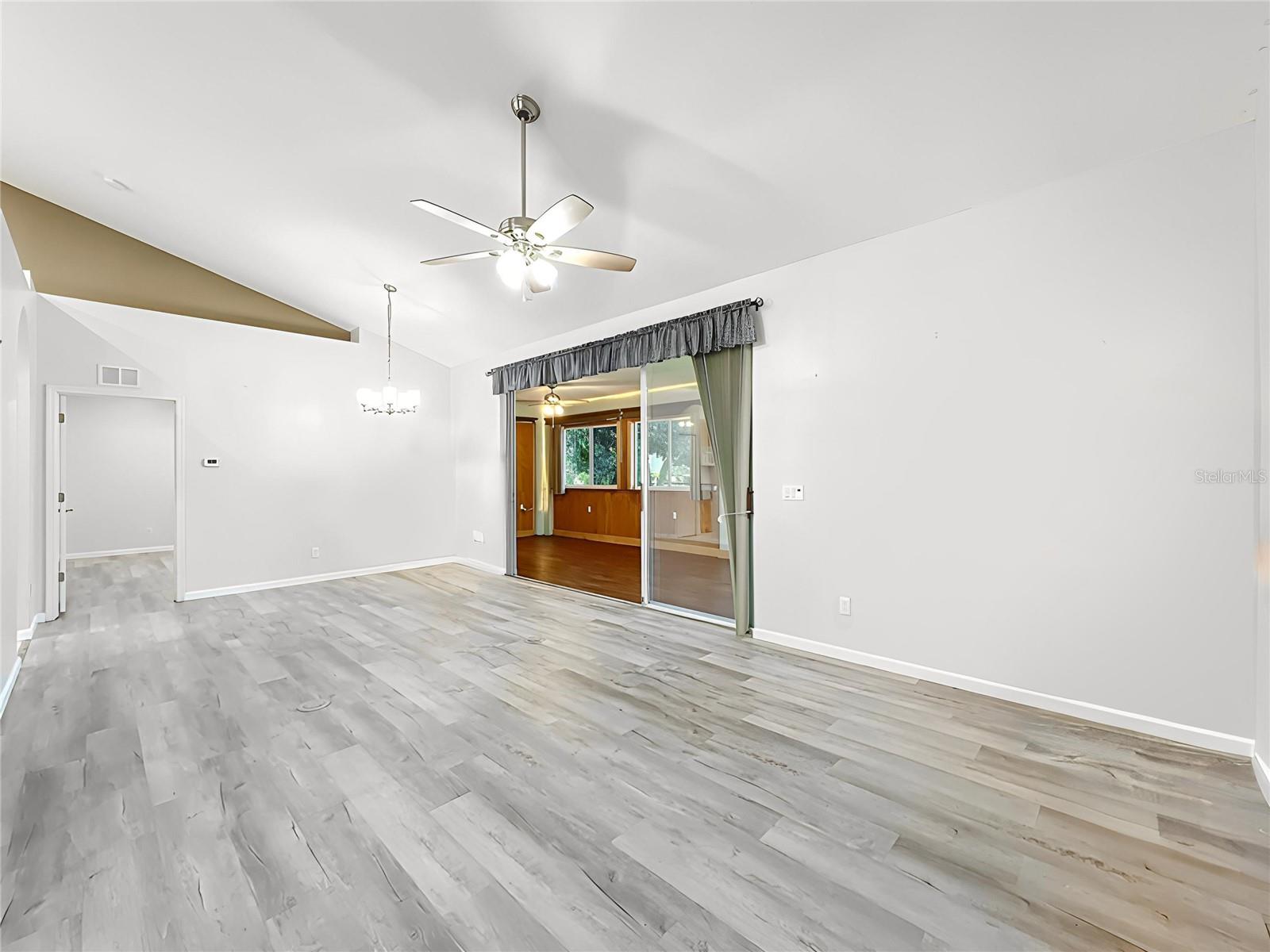 809 MUIRFIELD CIR, APOPKA, FL, 32712