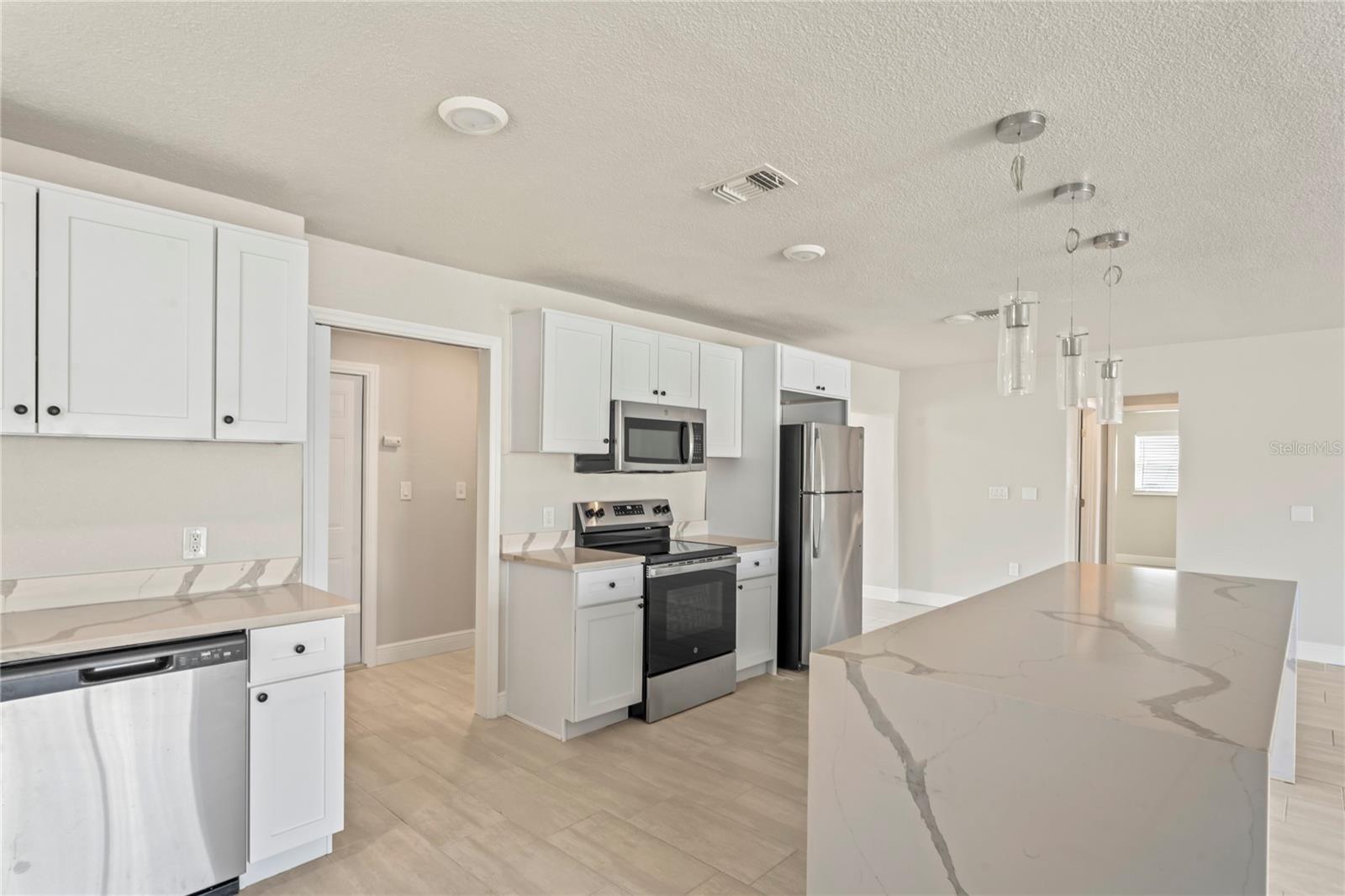 516 CRYSTAL DR, MADEIRA BEACH, FL, 33708