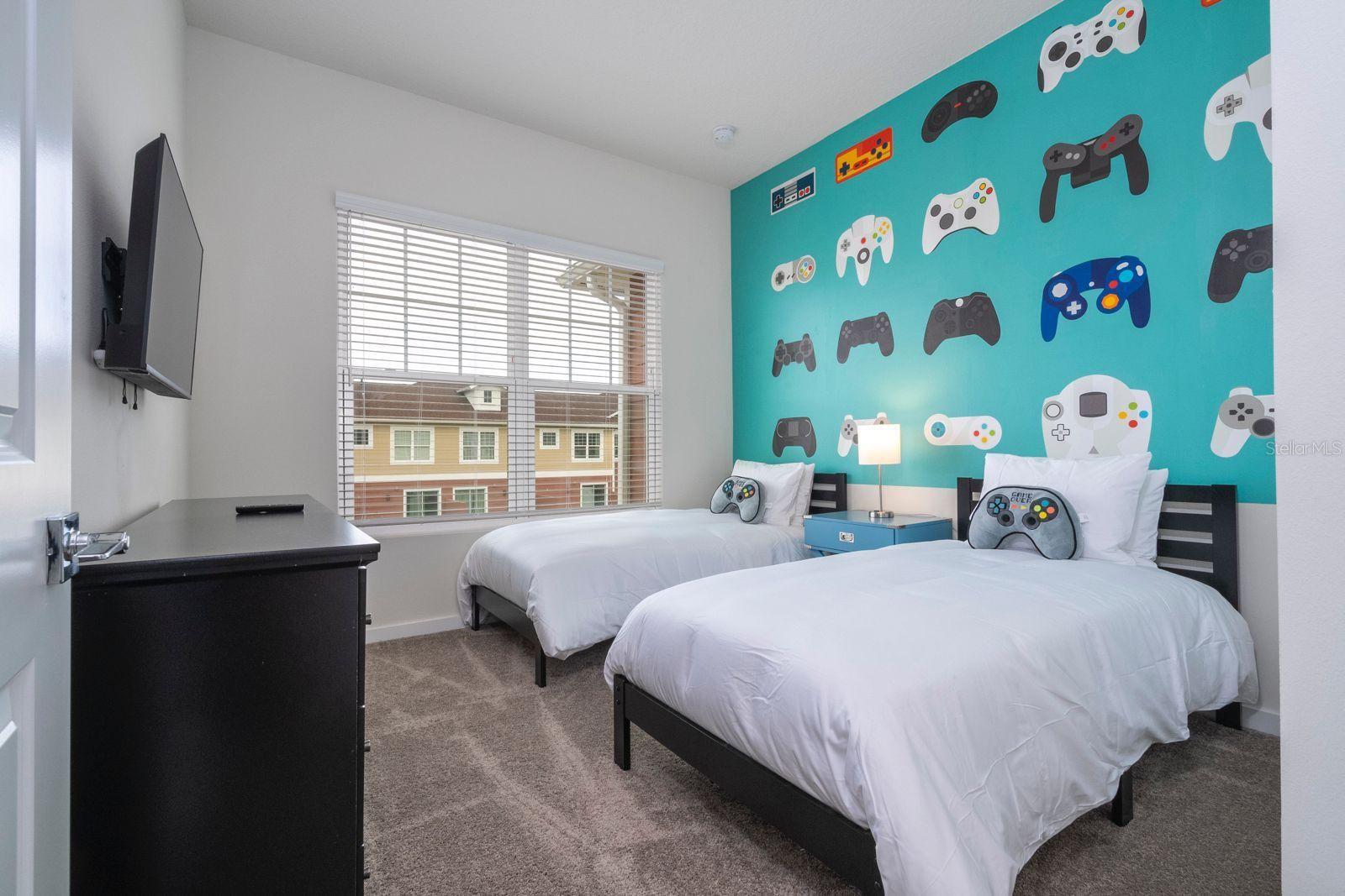 7512 SUNFLOWER CIR, KISSIMMEE, FL, 34747