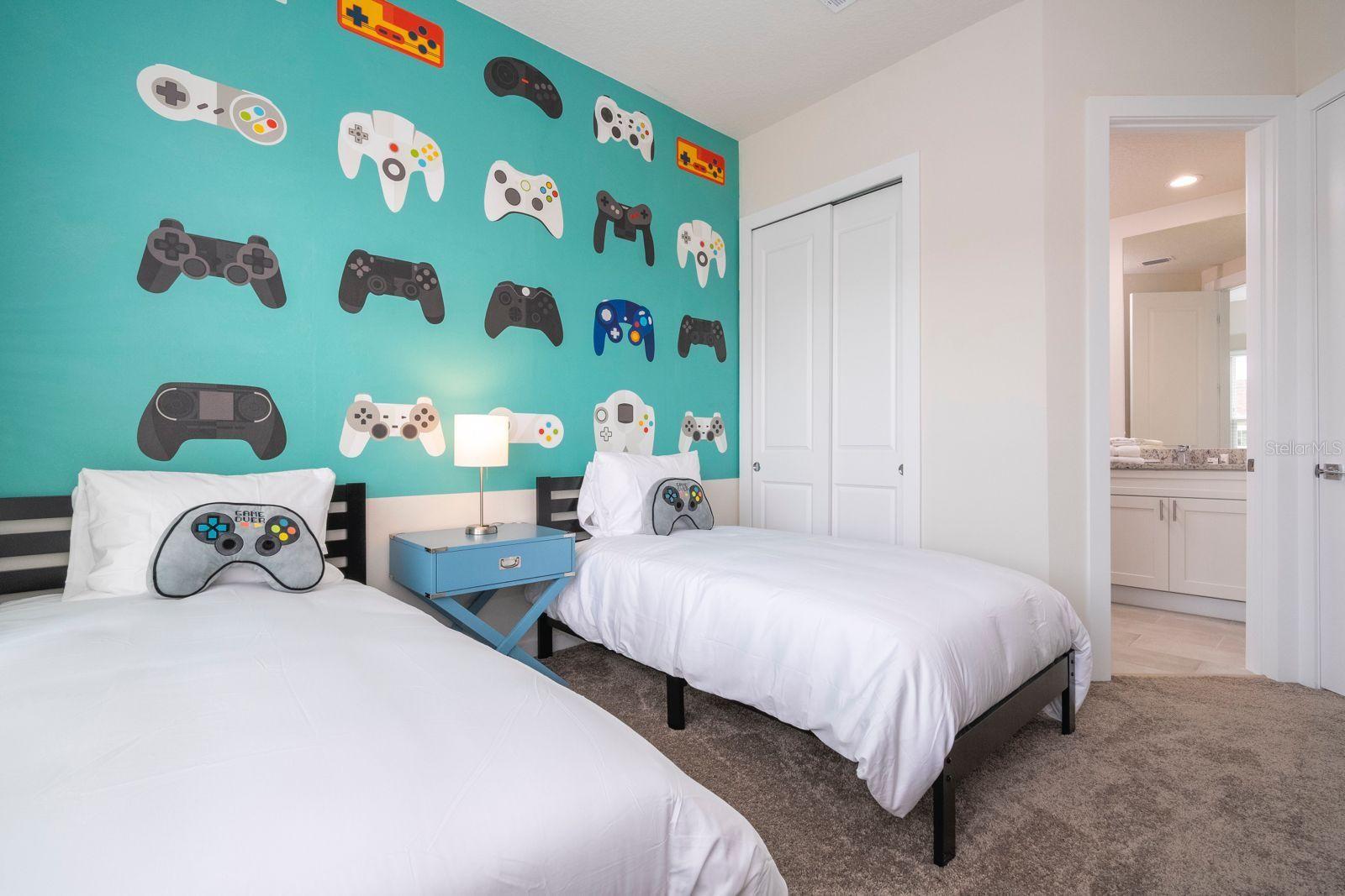 7512 SUNFLOWER CIR, KISSIMMEE, FL, 34747