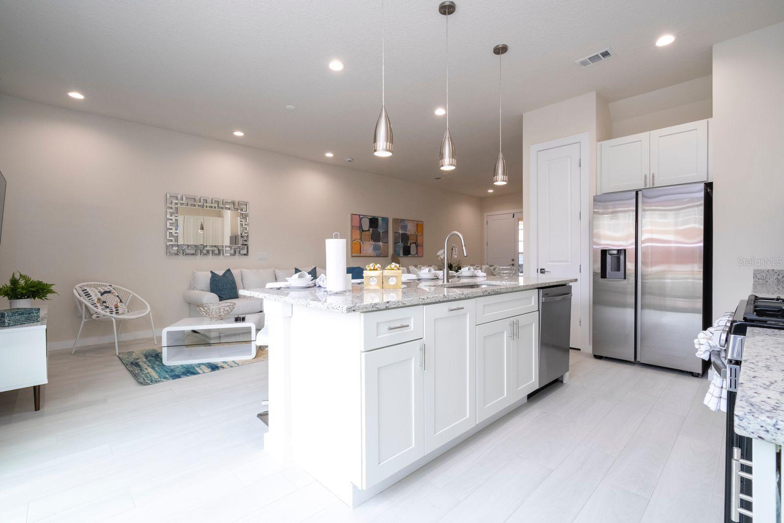 7512 SUNFLOWER CIR, KISSIMMEE, FL, 34747