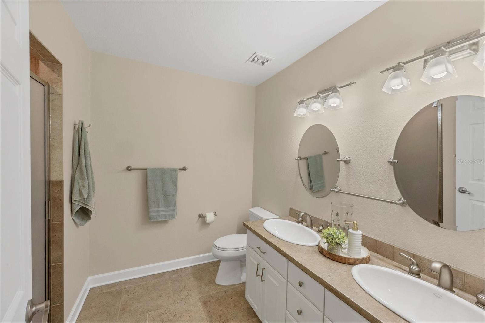 2736 45TH WAY N, ST PETERSBURG, FL, 33713