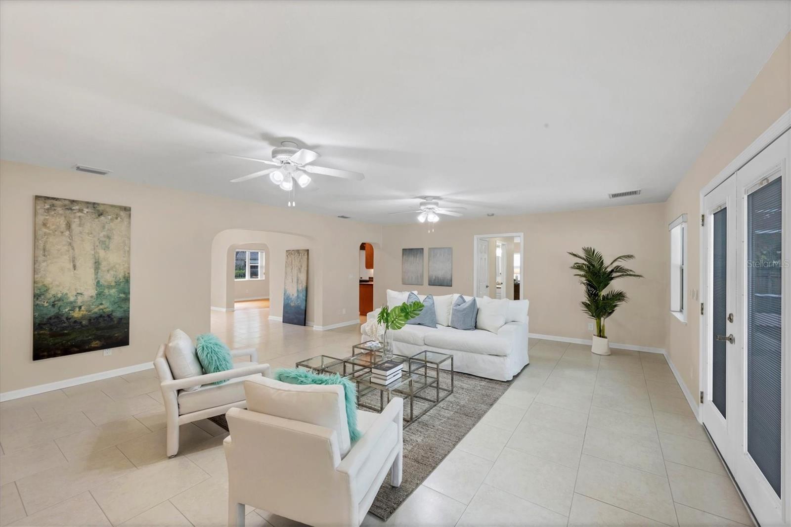 2736 45TH WAY N, ST PETERSBURG, FL, 33713