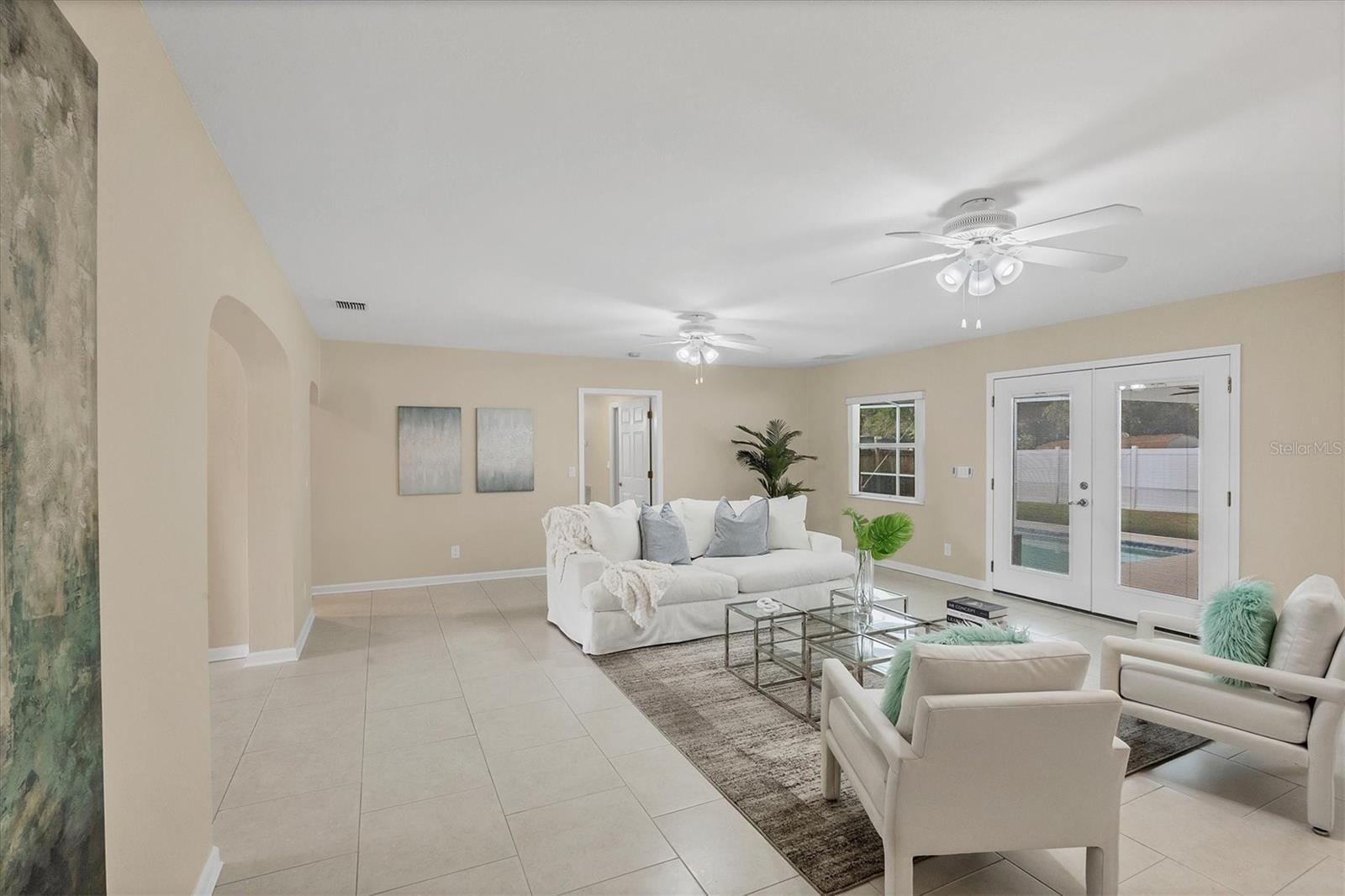 2736 45TH WAY N, ST PETERSBURG, FL, 33713