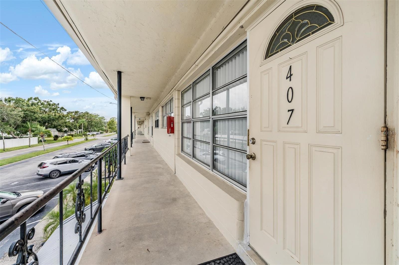 TB8439128 Property Photo