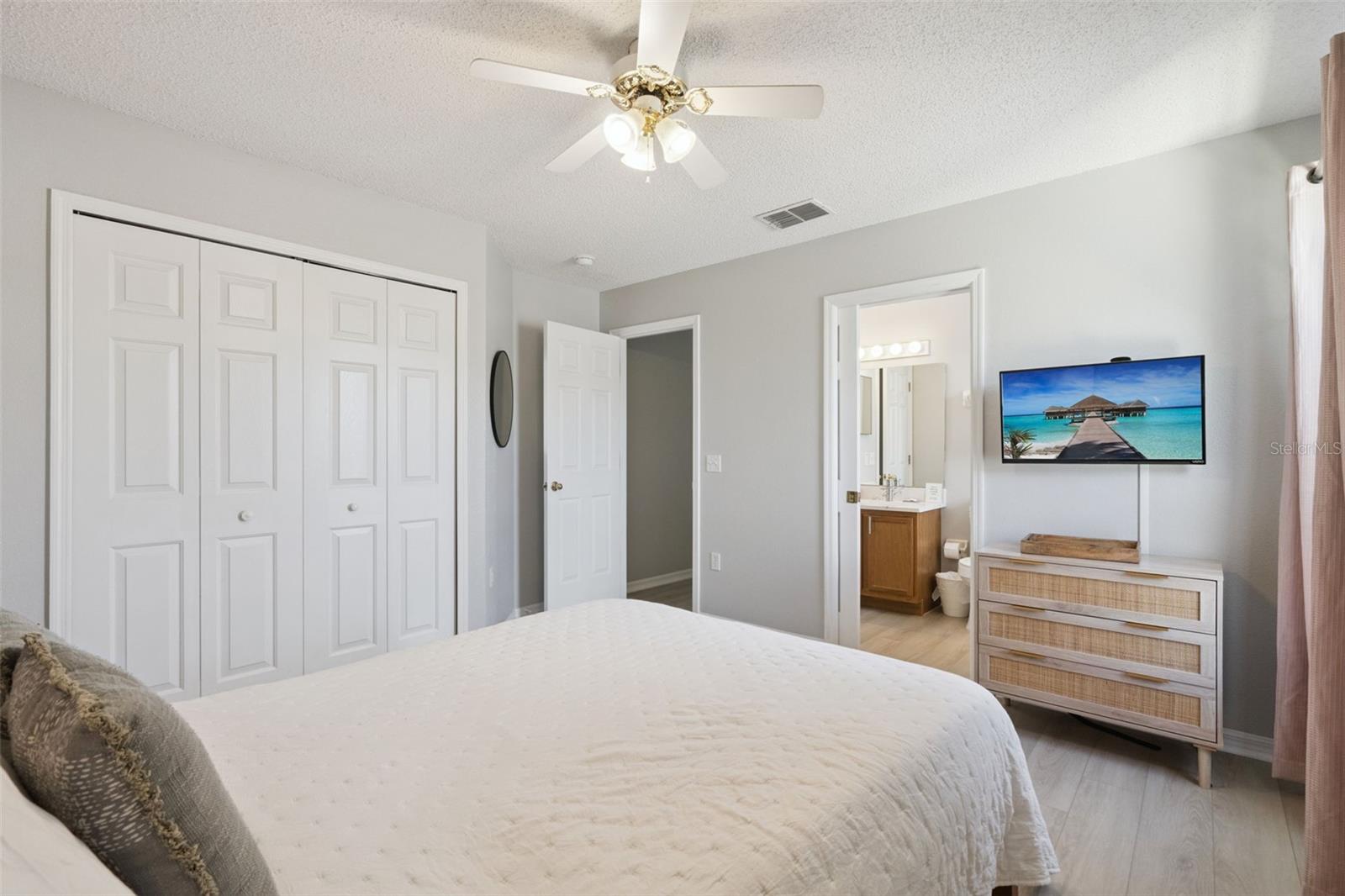 2889 BLOOMING ALAMANDA LOOP, KISSIMMEE, FL, 34747