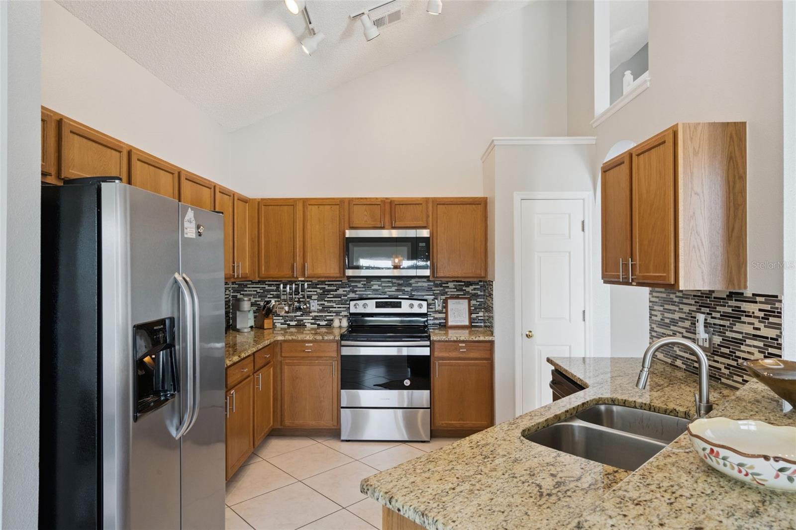 2889 BLOOMING ALAMANDA LOOP, KISSIMMEE, FL, 34747