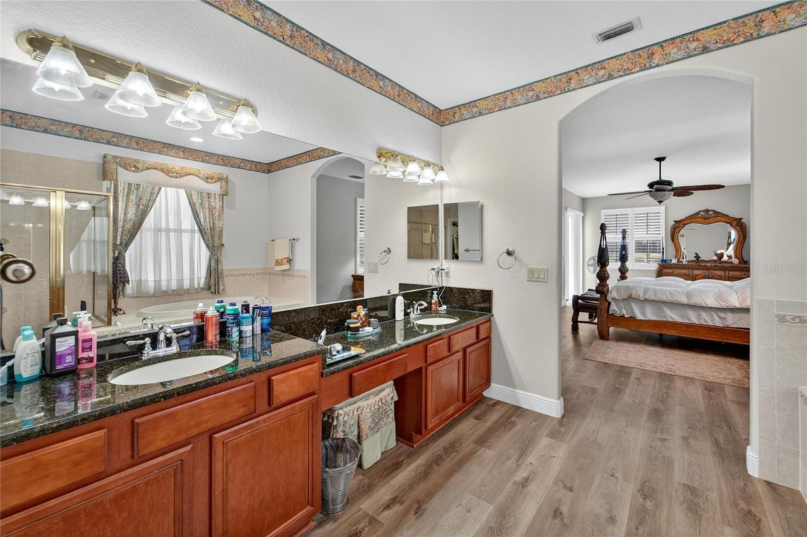 10734 BANFIELD DR, RIVERVIEW, FL, 33579