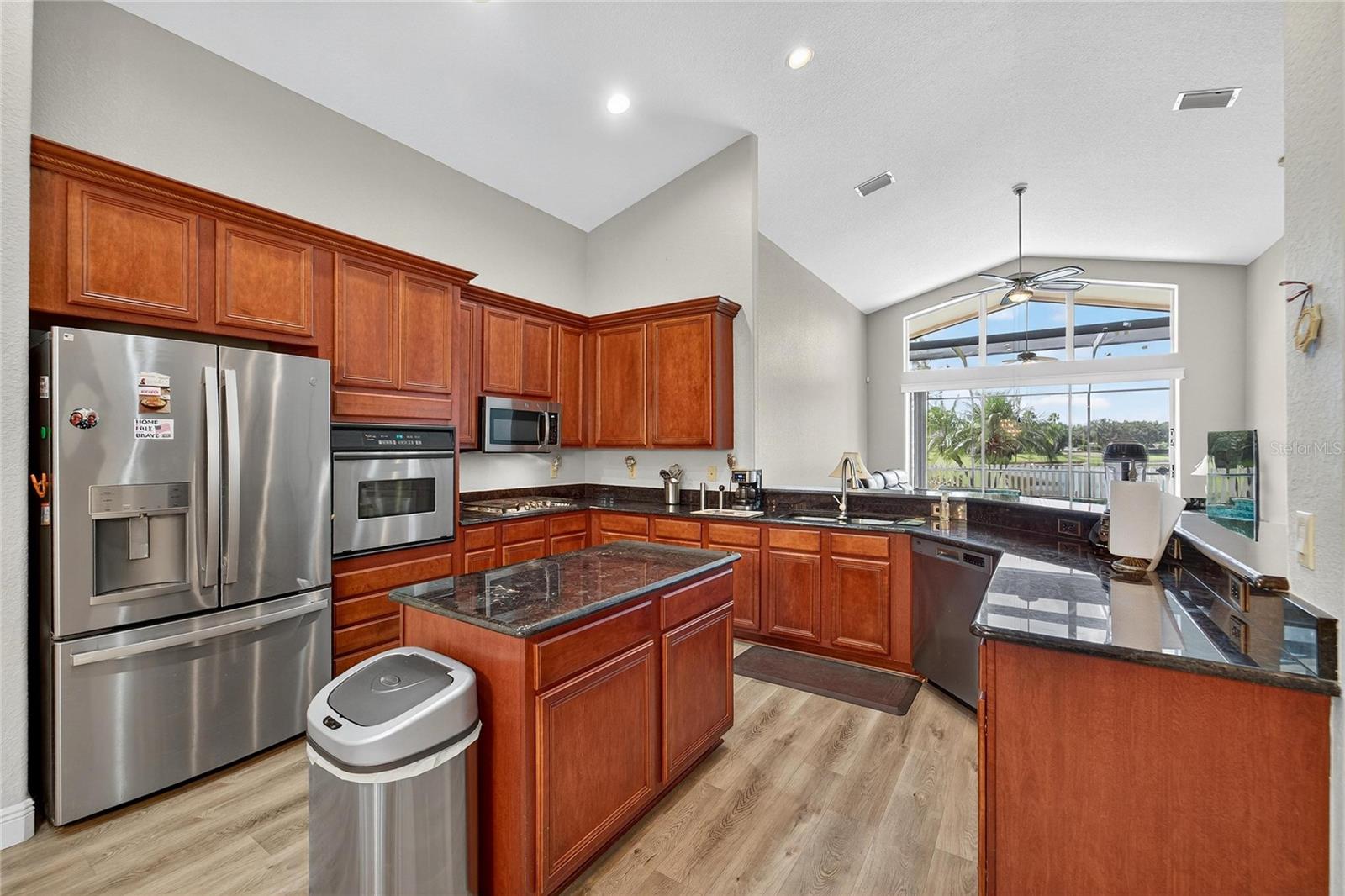 10734 BANFIELD DR, RIVERVIEW, FL, 33579