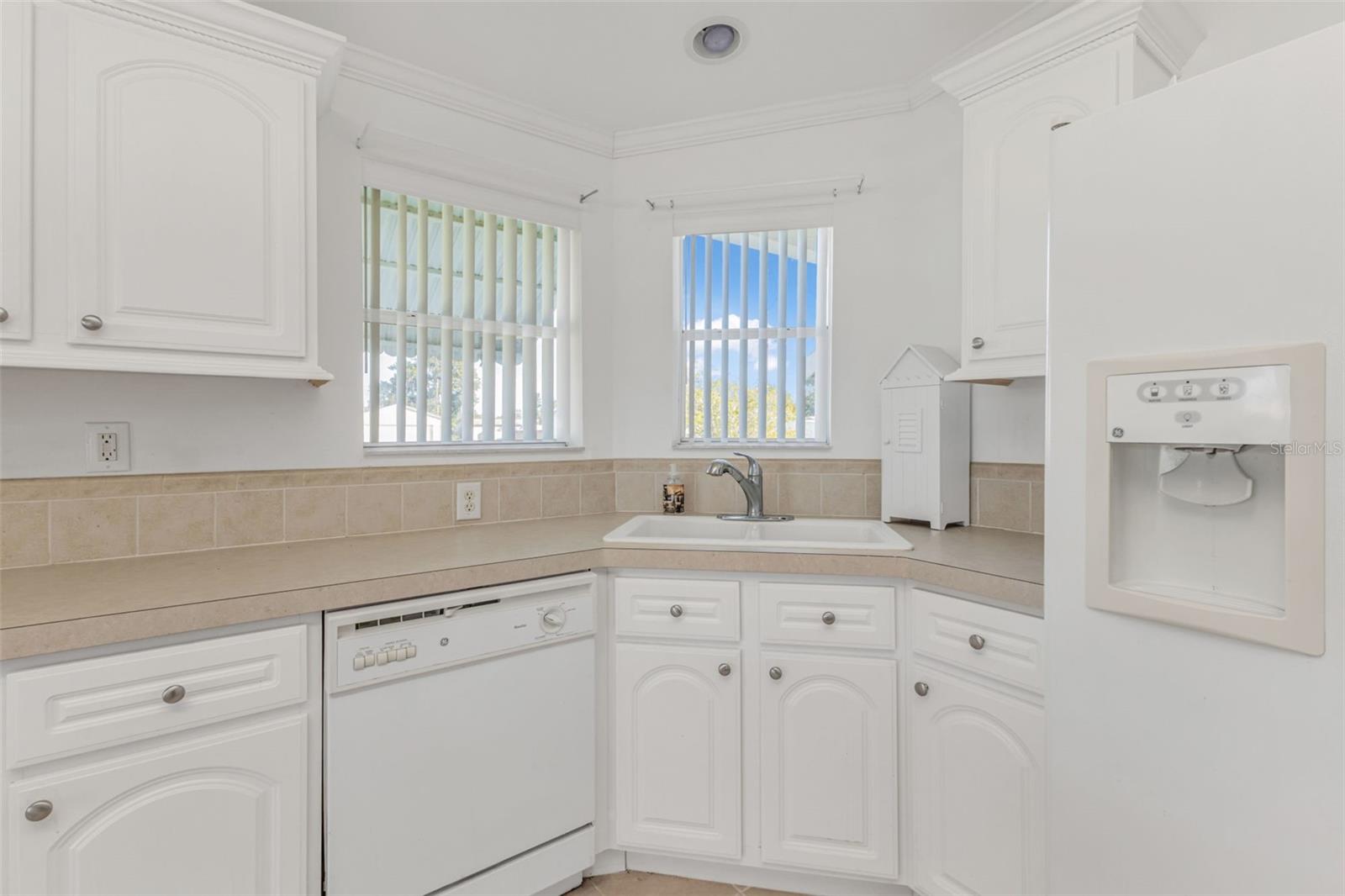 C7516487 Property Photo