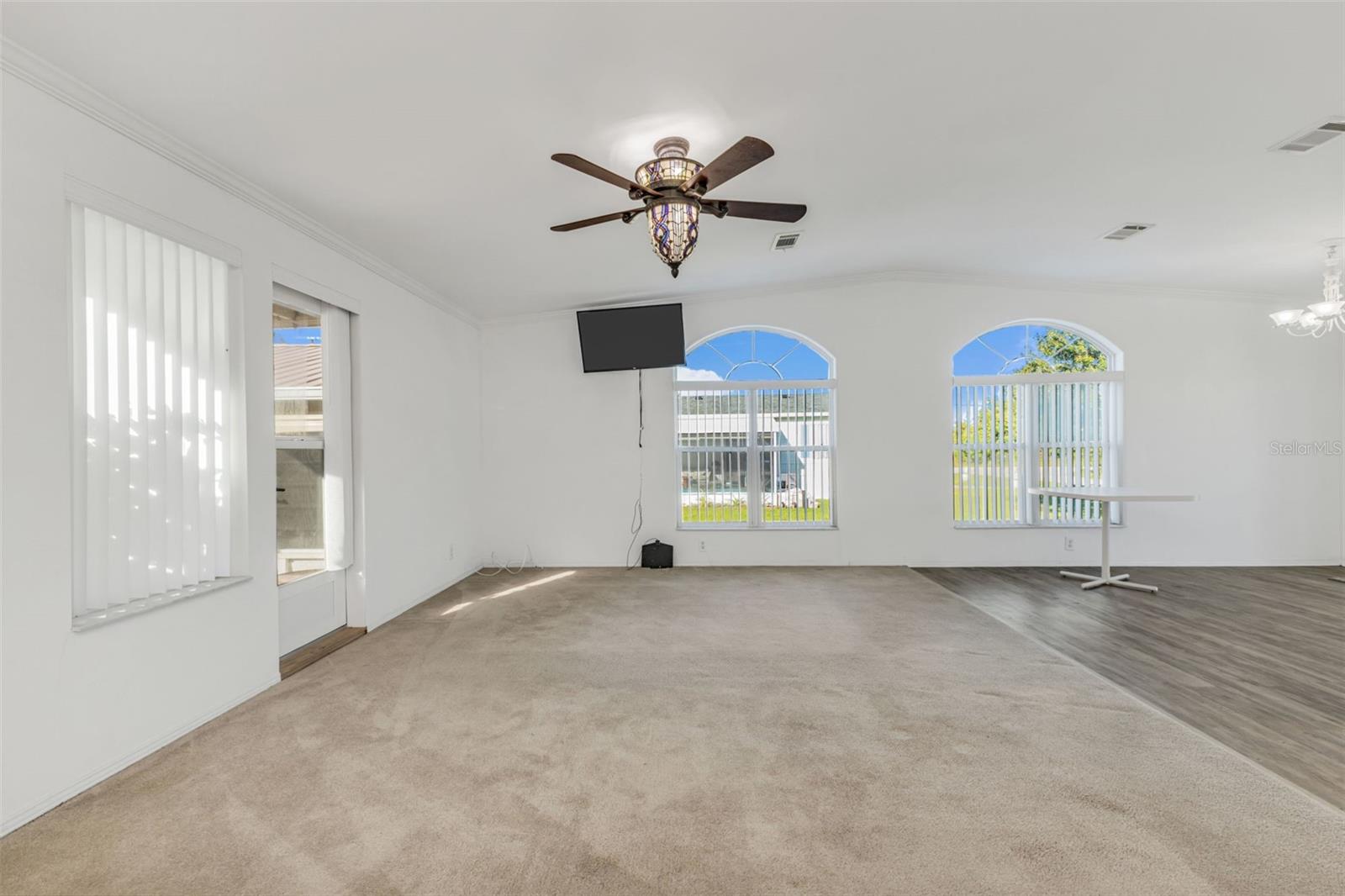 C7516487 Property Photo