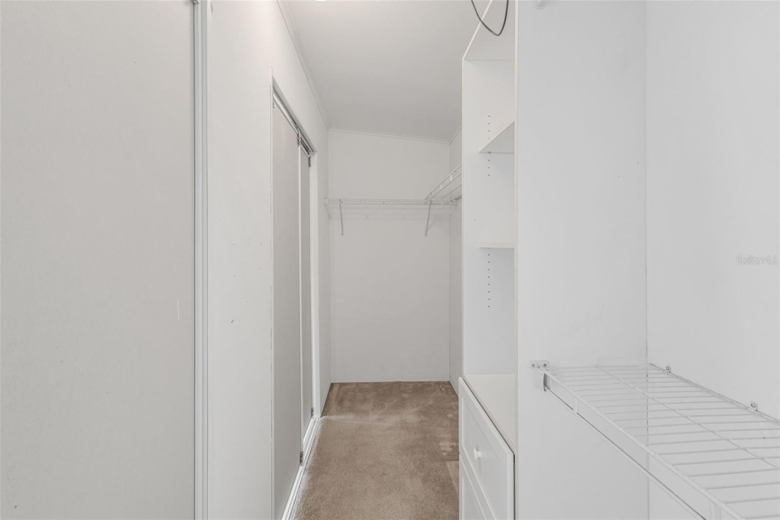 C7516487 Property Photo