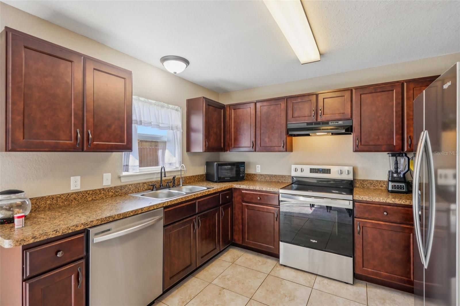 176 JUNIPER LOOP CIR, OCALA, FL, 34480