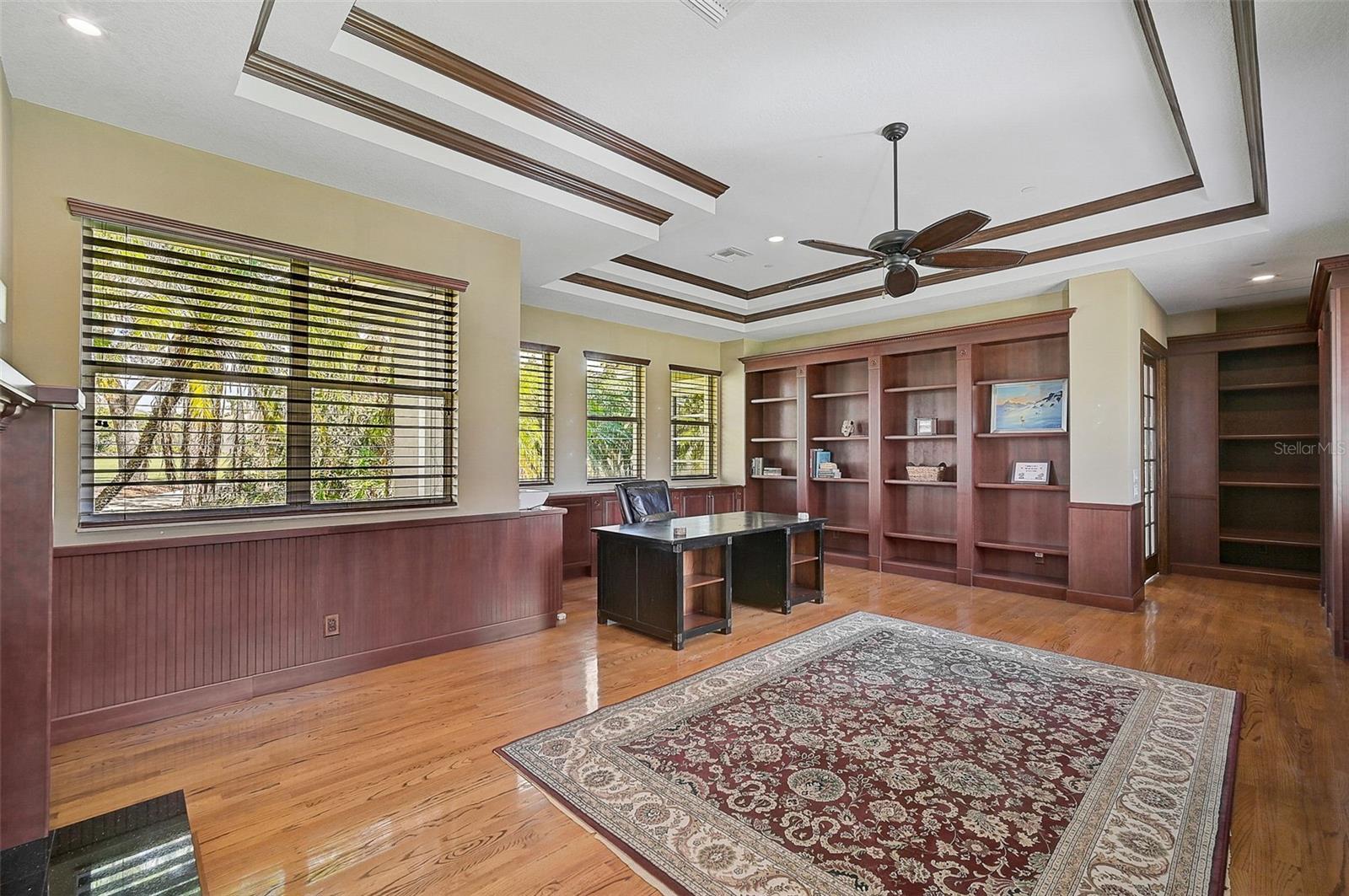 A4668918 Property Photo