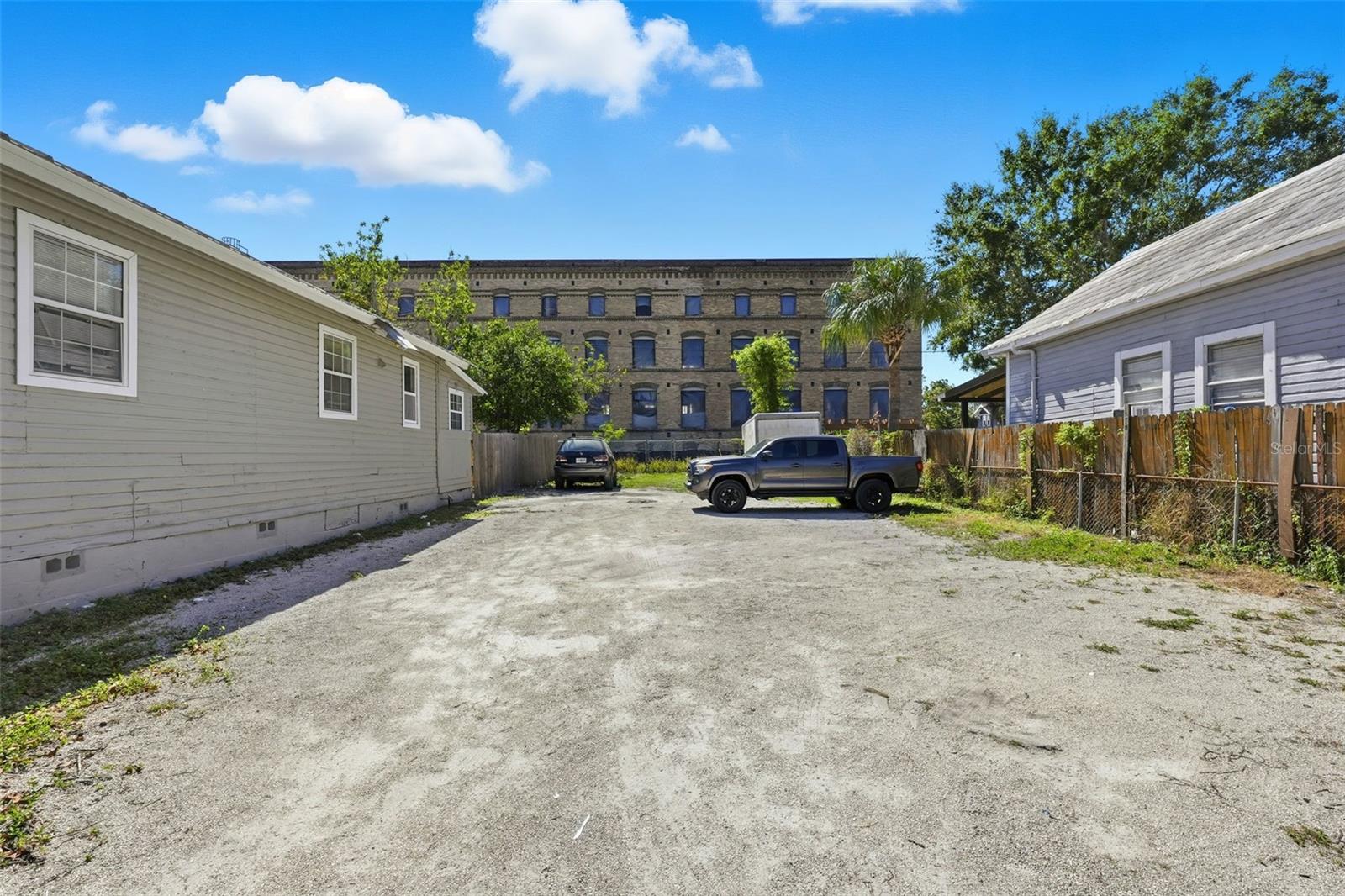 2310 W ARCH ST, TAMPA, FL, 33607