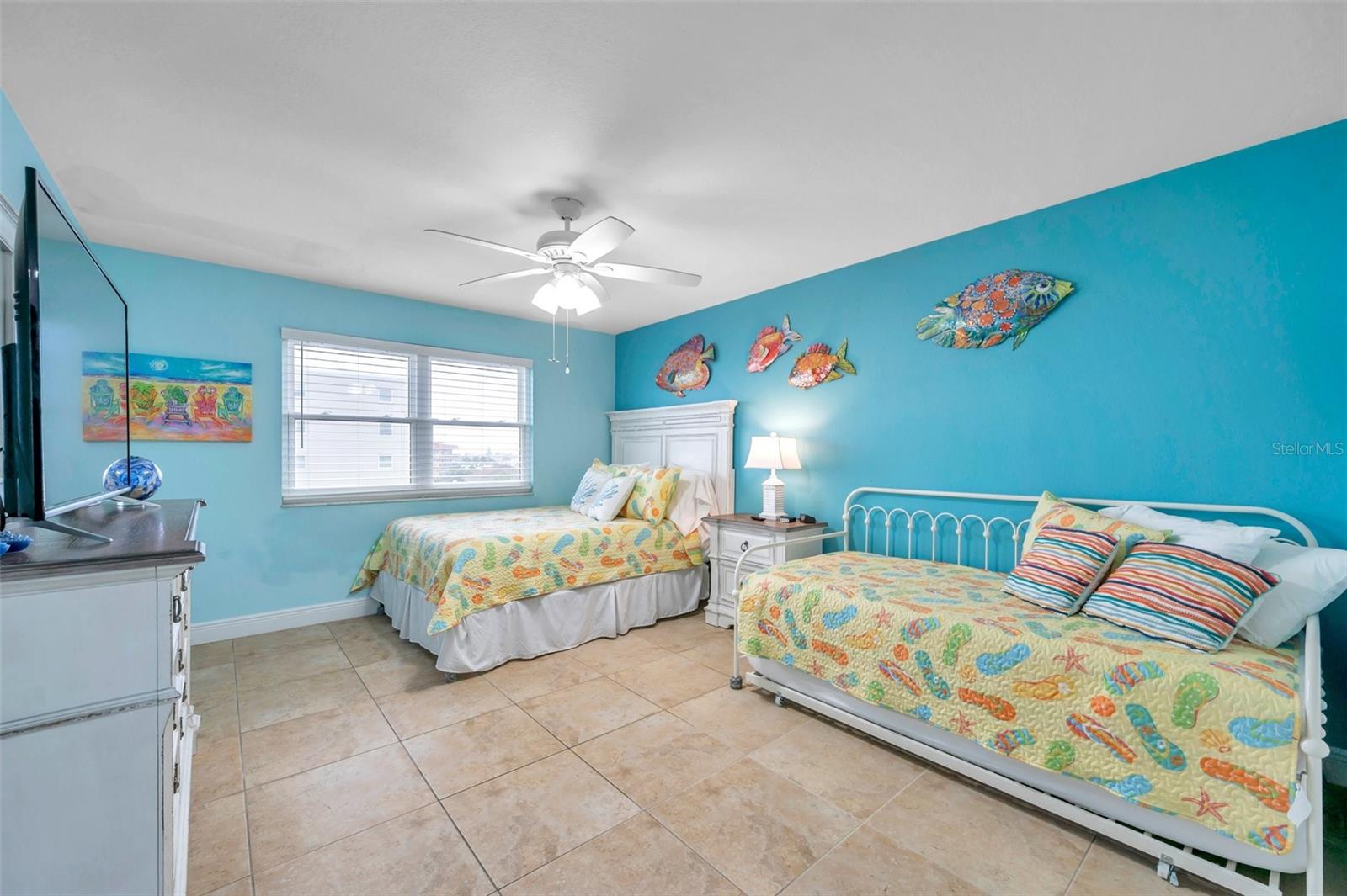 17450 GULF BLVD #306, REDINGTON SHORES, FL, 33708
