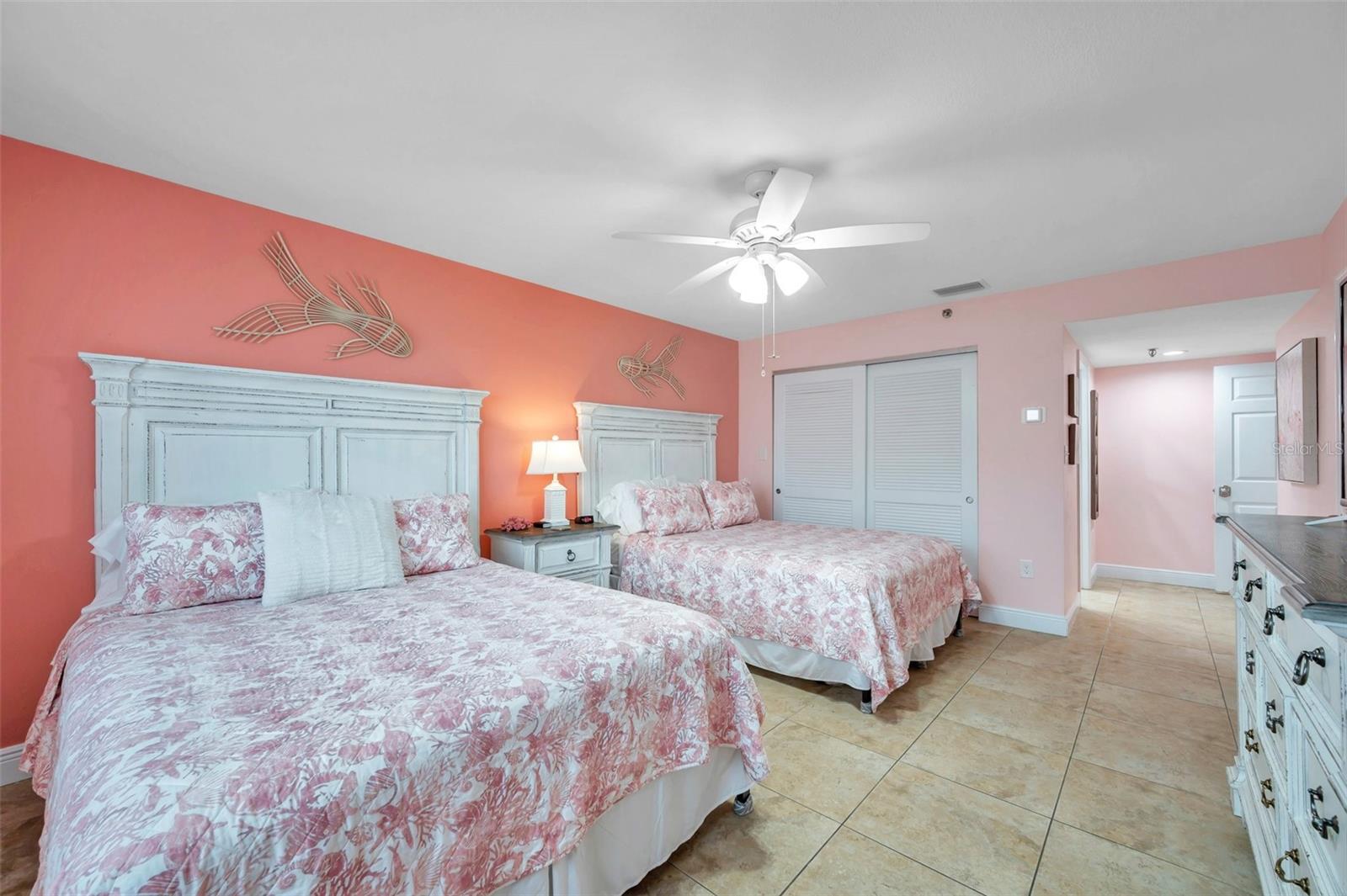 17450 GULF BLVD #306, REDINGTON SHORES, FL, 33708