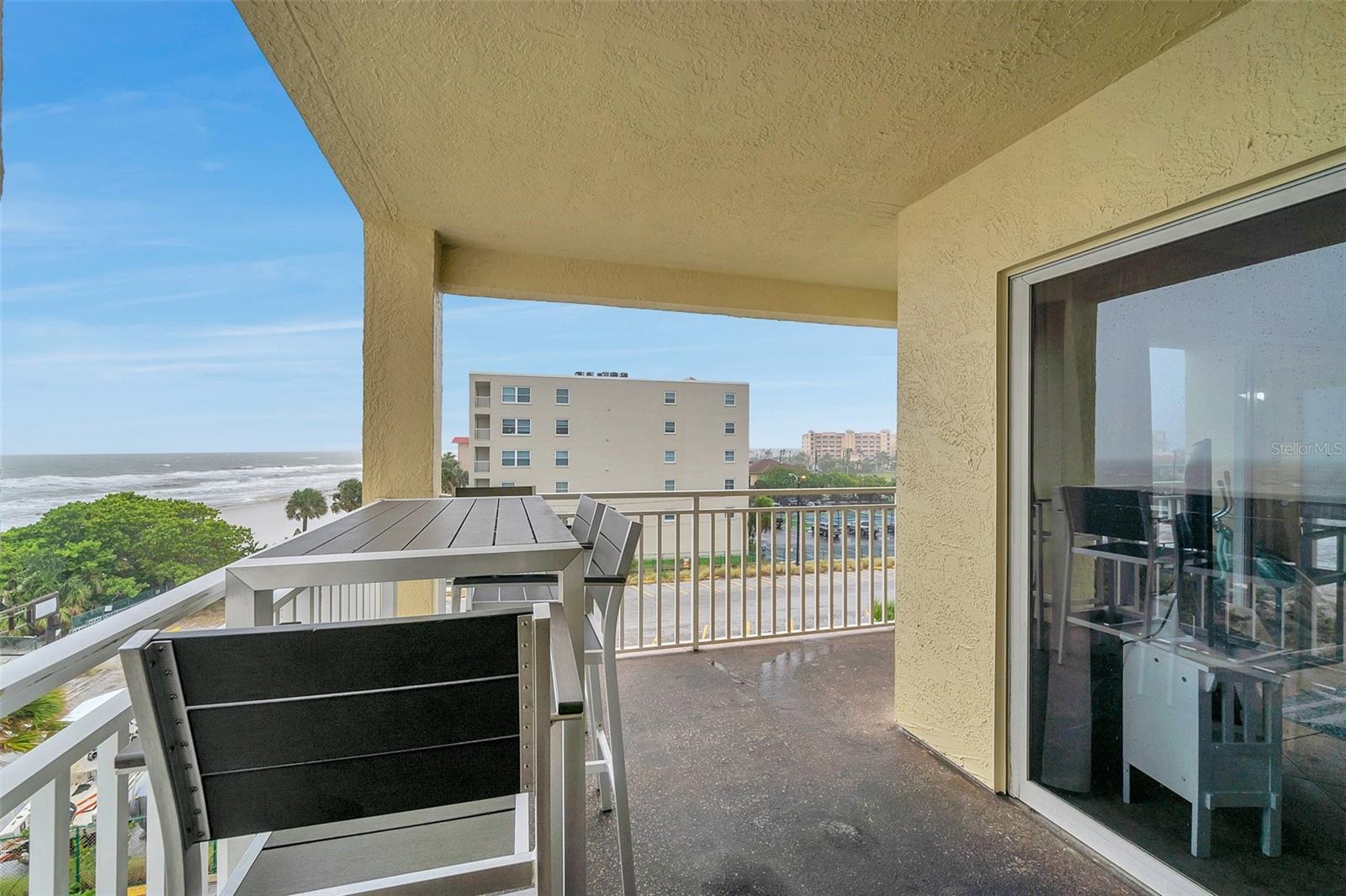17450 GULF BLVD #306, REDINGTON SHORES, FL, 33708