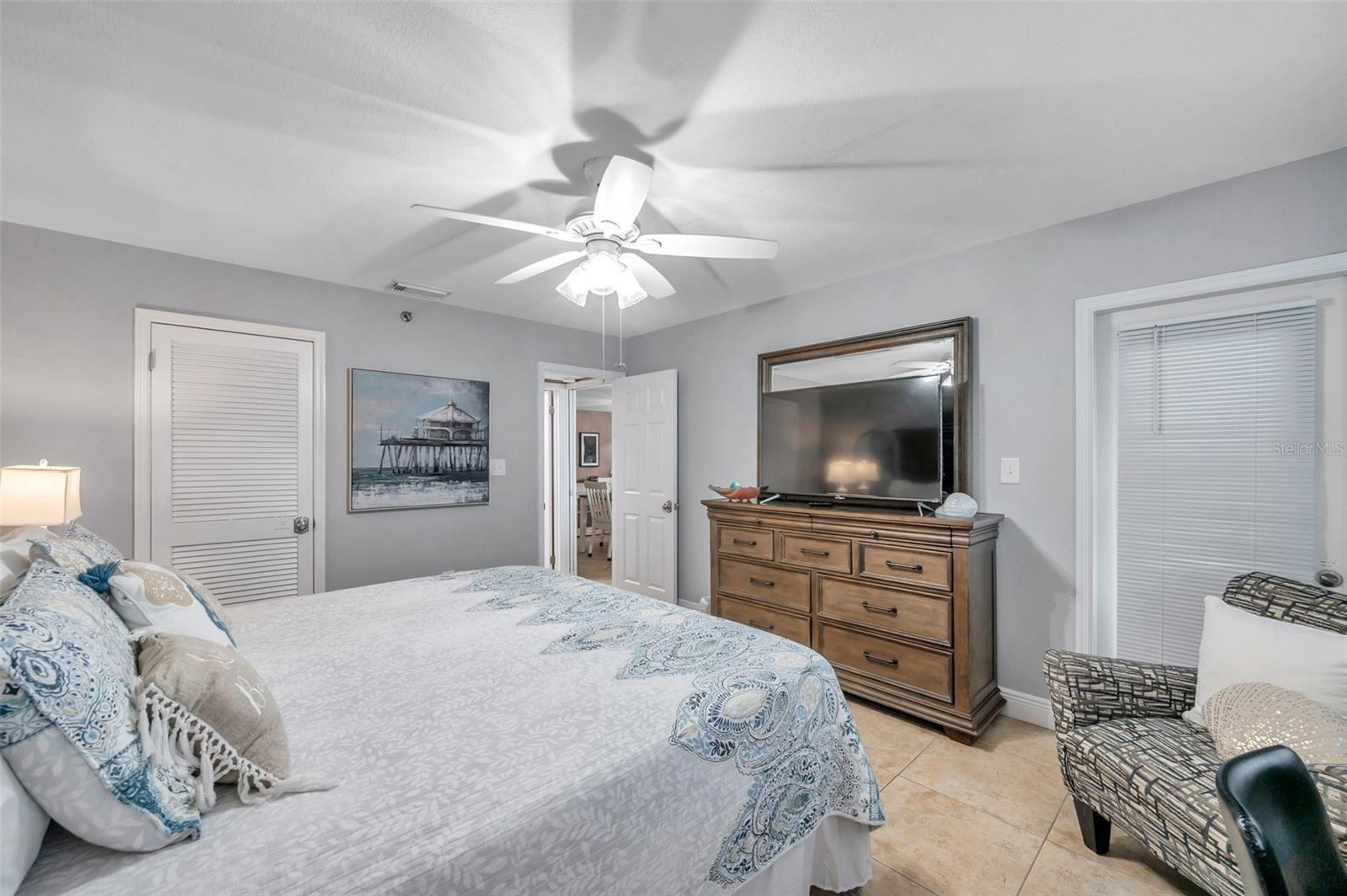 17450 GULF BLVD #306, REDINGTON SHORES, FL, 33708