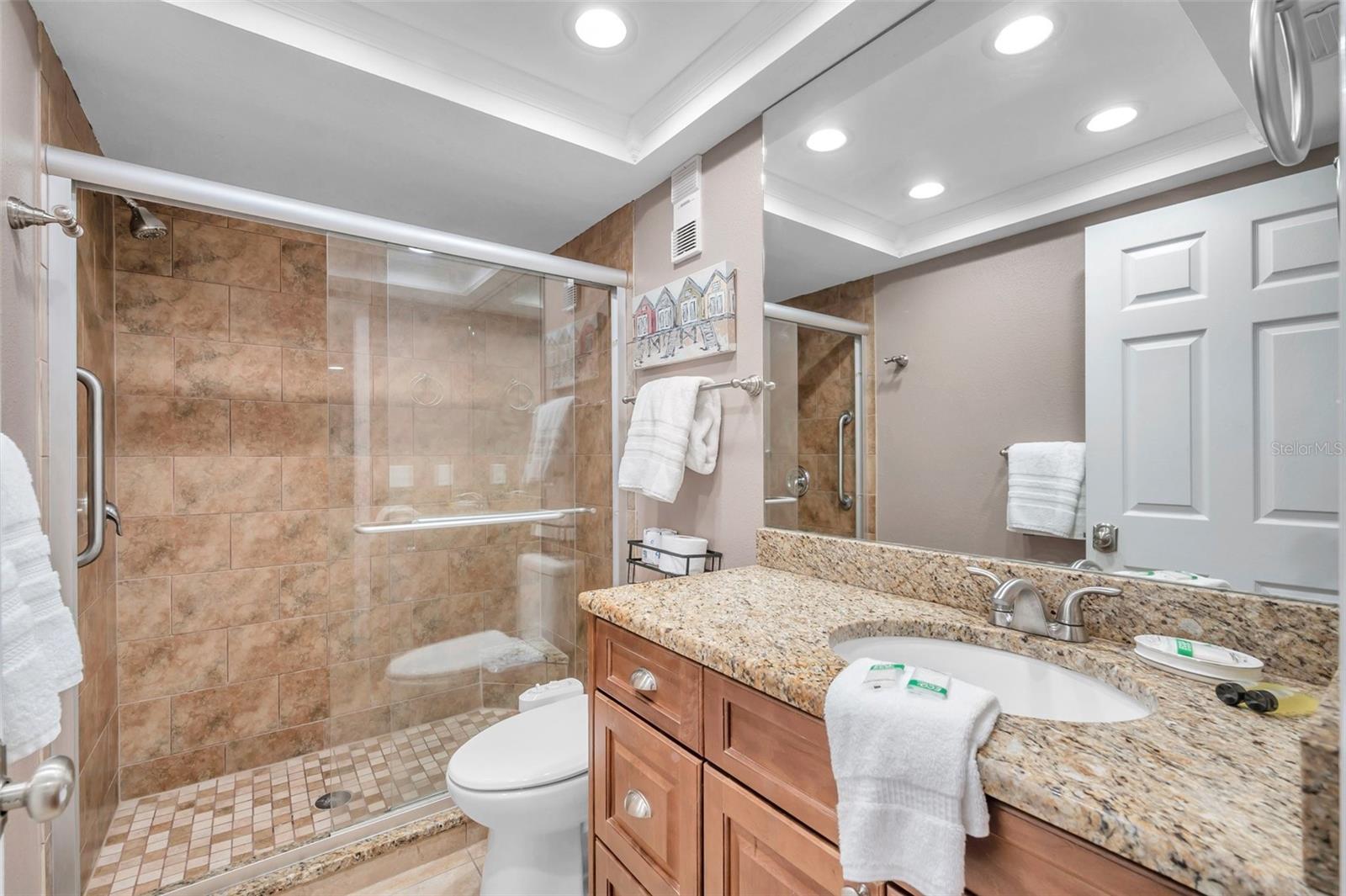 17450 GULF BLVD #306, REDINGTON SHORES, FL, 33708