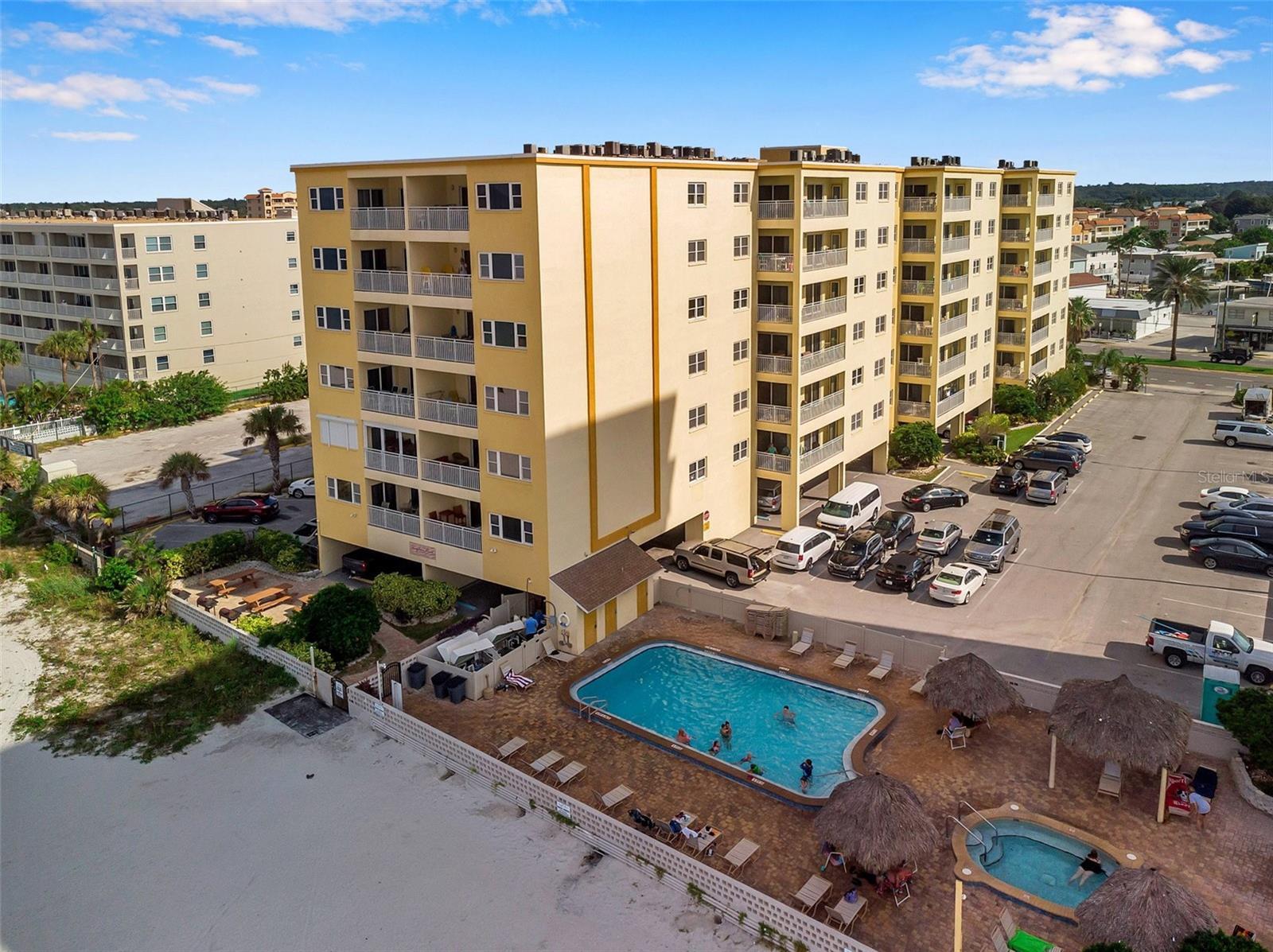 17450 GULF BLVD #306, REDINGTON SHORES, FL, 33708