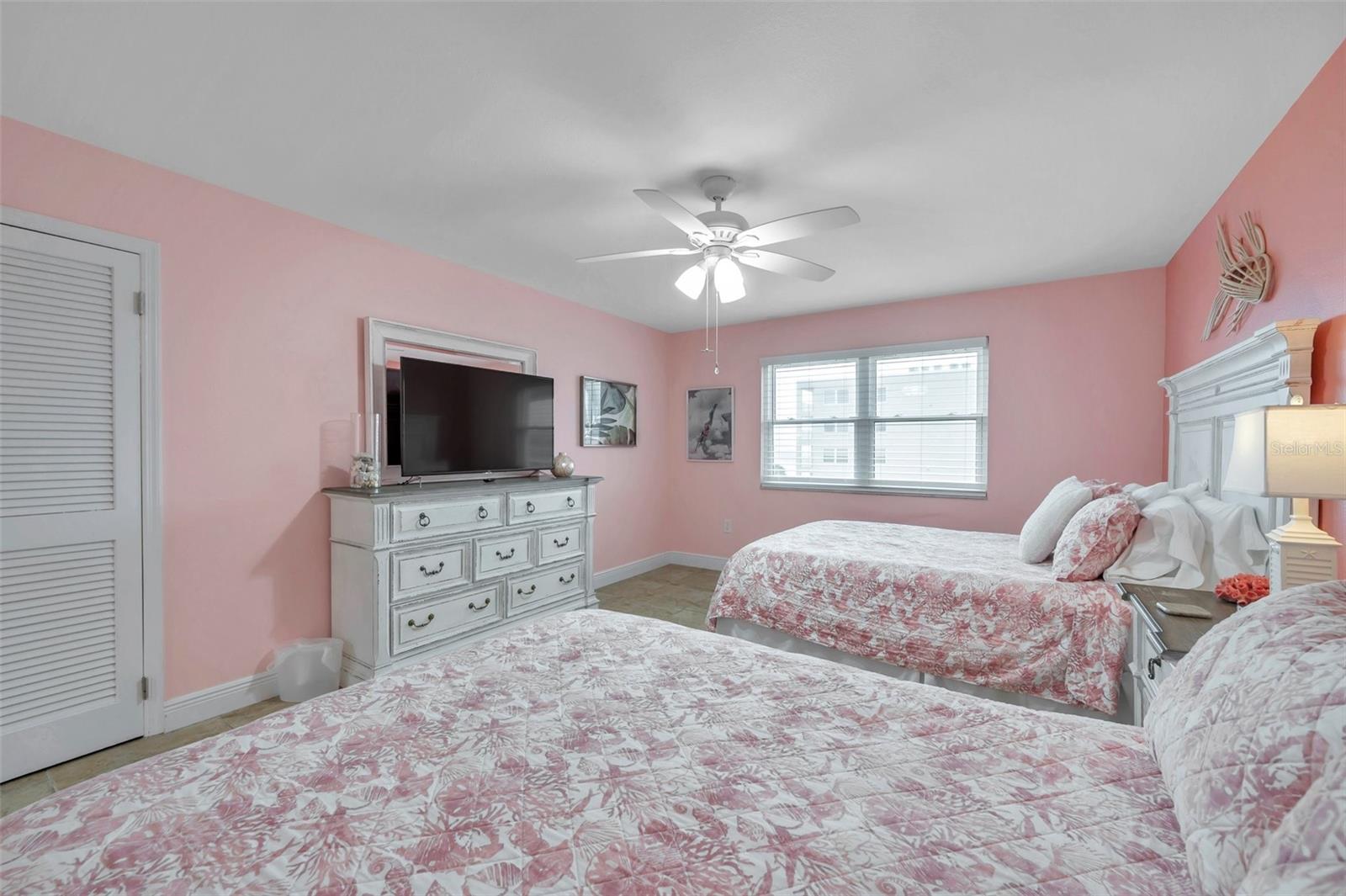 17450 GULF BLVD #306, REDINGTON SHORES, FL, 33708