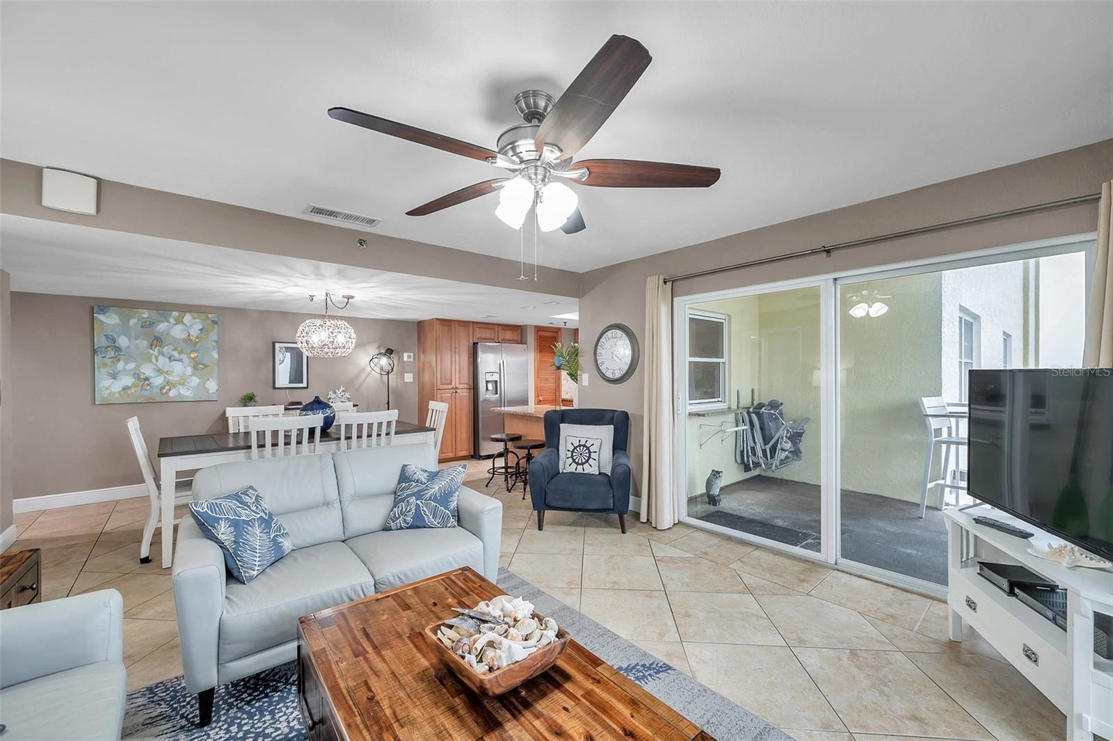 17450 GULF BLVD #306, REDINGTON SHORES, FL, 33708