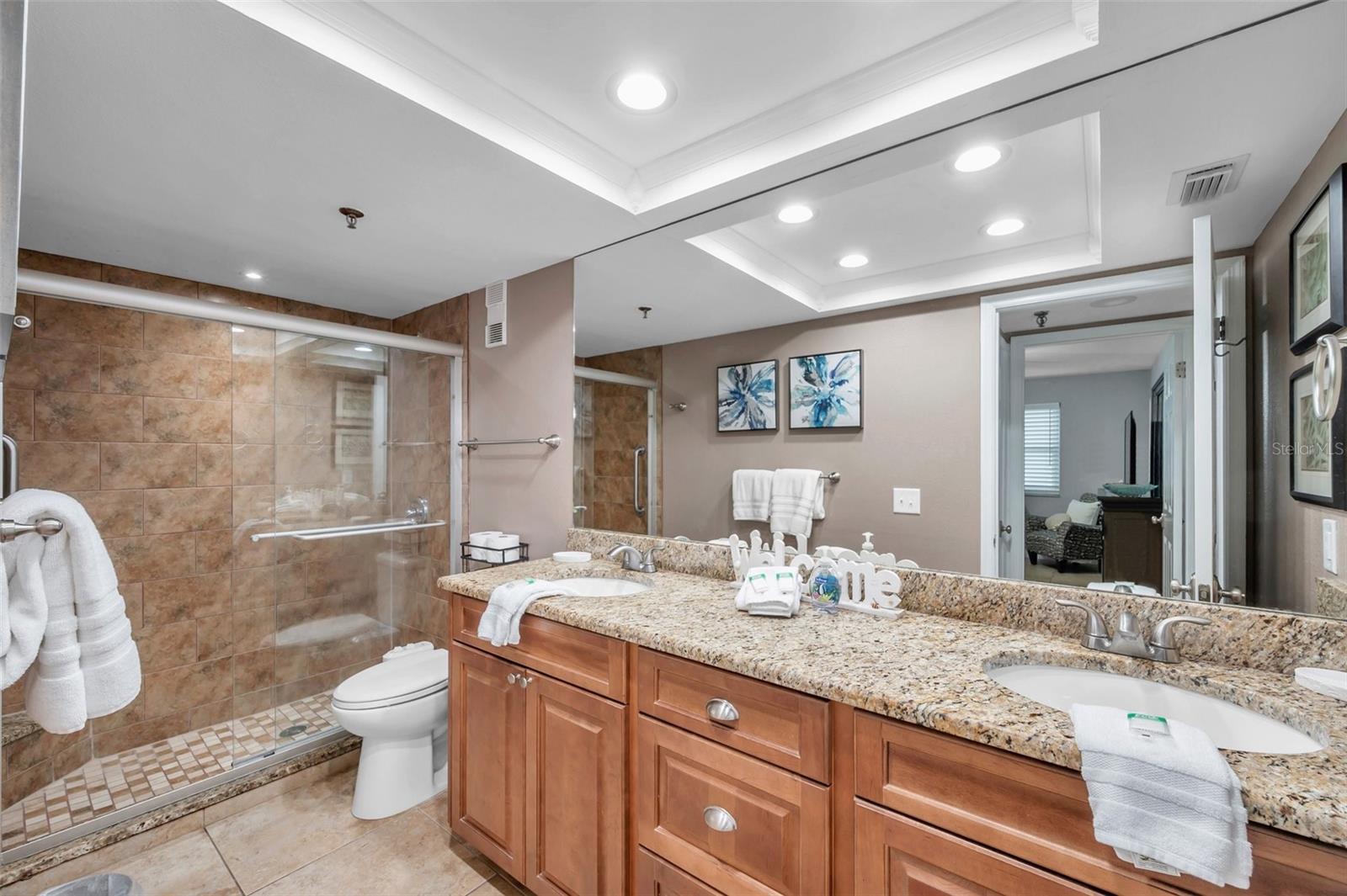 17450 GULF BLVD #306, REDINGTON SHORES, FL, 33708