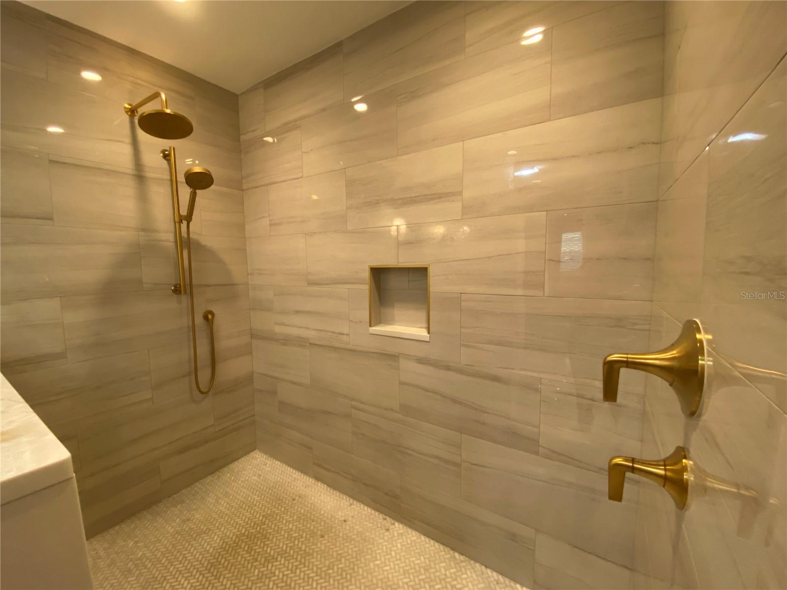 47 PELICAN PL, BELLEAIR, FL, 33756