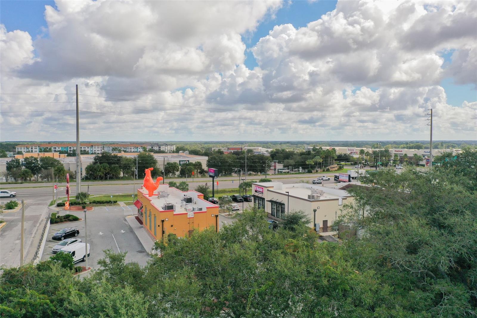 P4936731 Property Photo