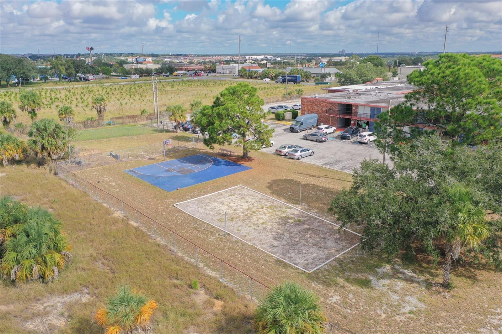 P4936731 Property Photo