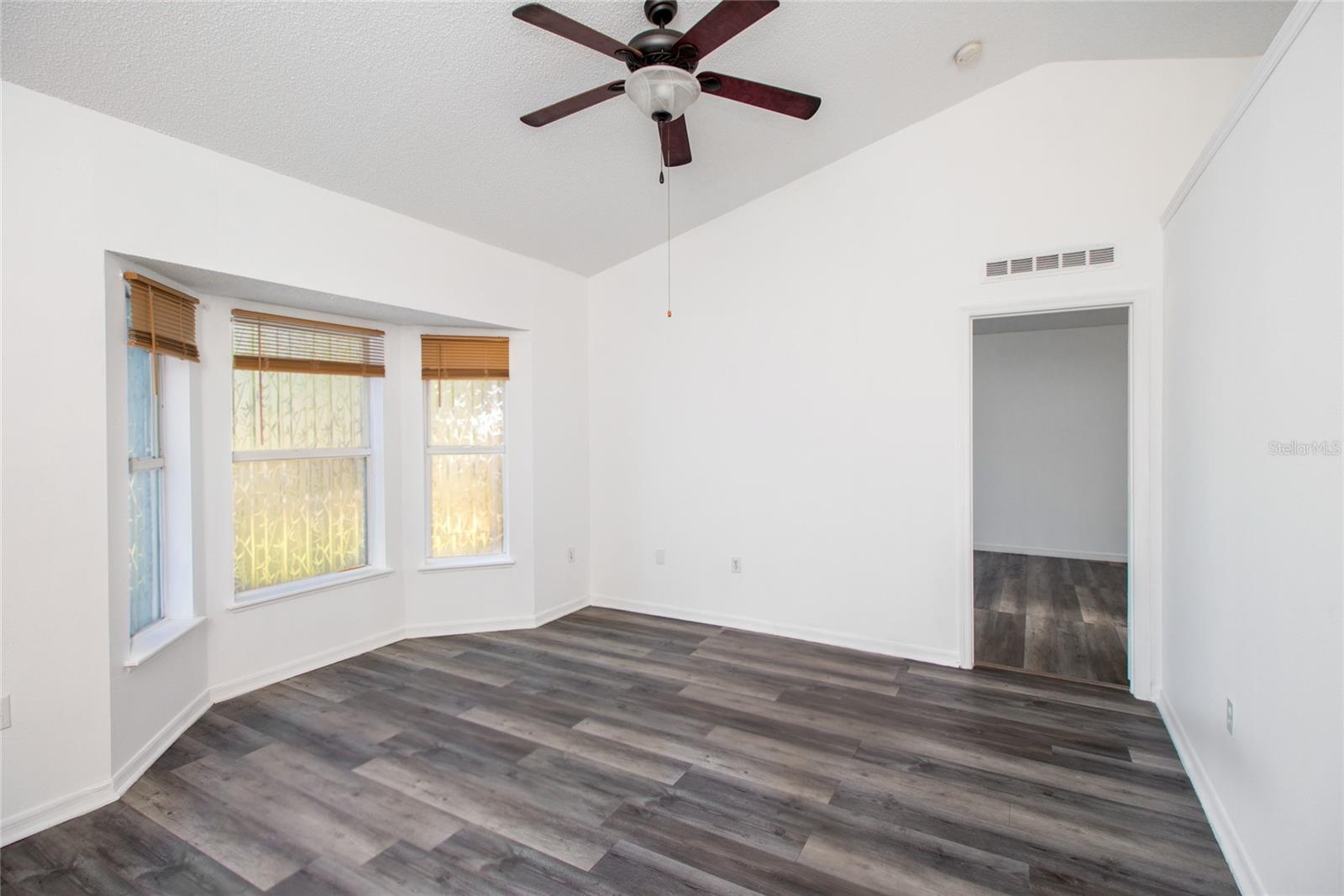 1552 DELTONA BLVD, SPRING HILL, FL, 34606