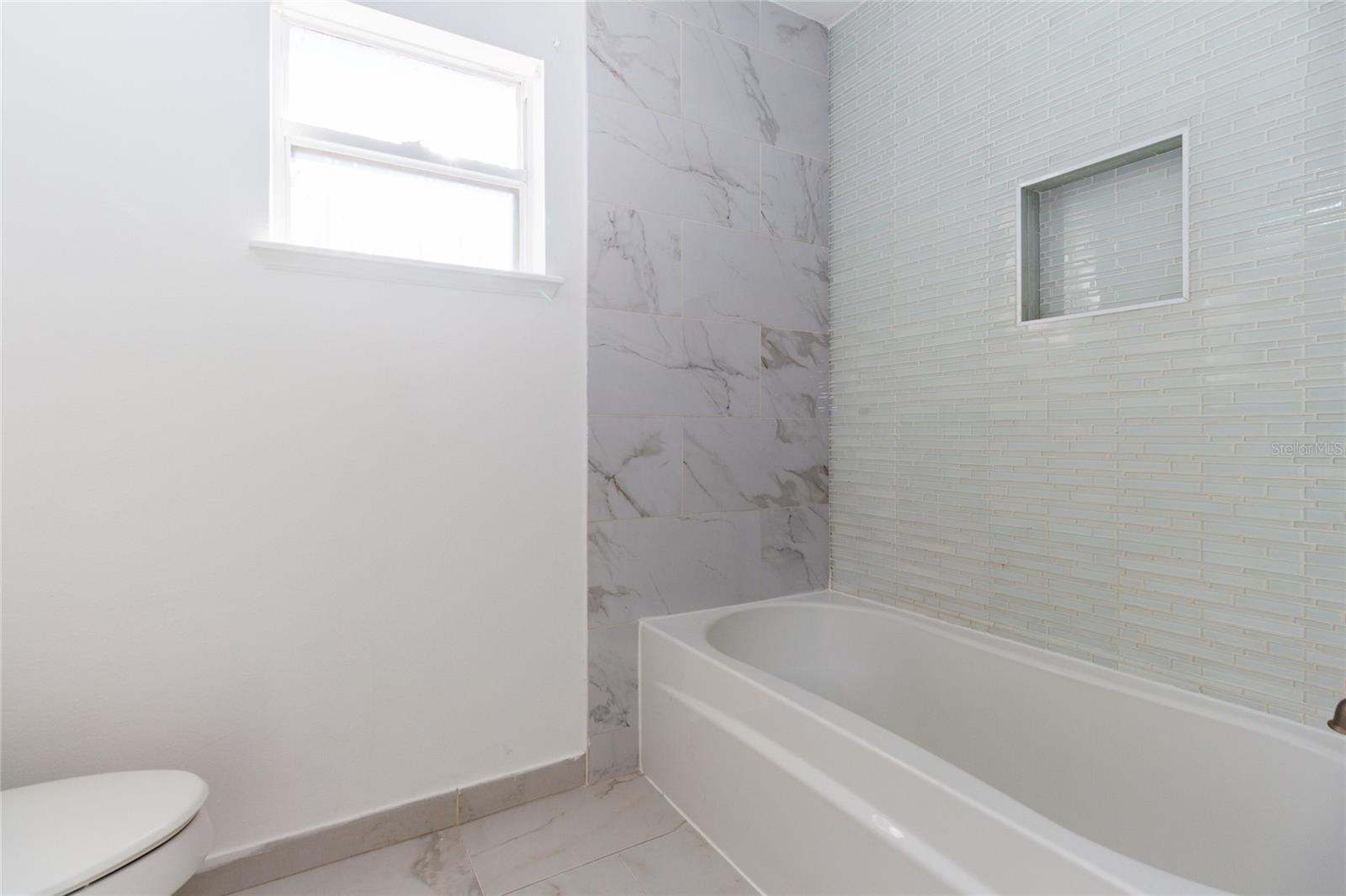 1552 DELTONA BLVD, SPRING HILL, FL, 34606