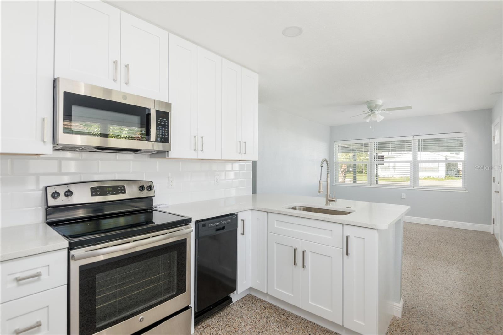 13248 4TH ST E, MADEIRA BEACH, FL, 33708