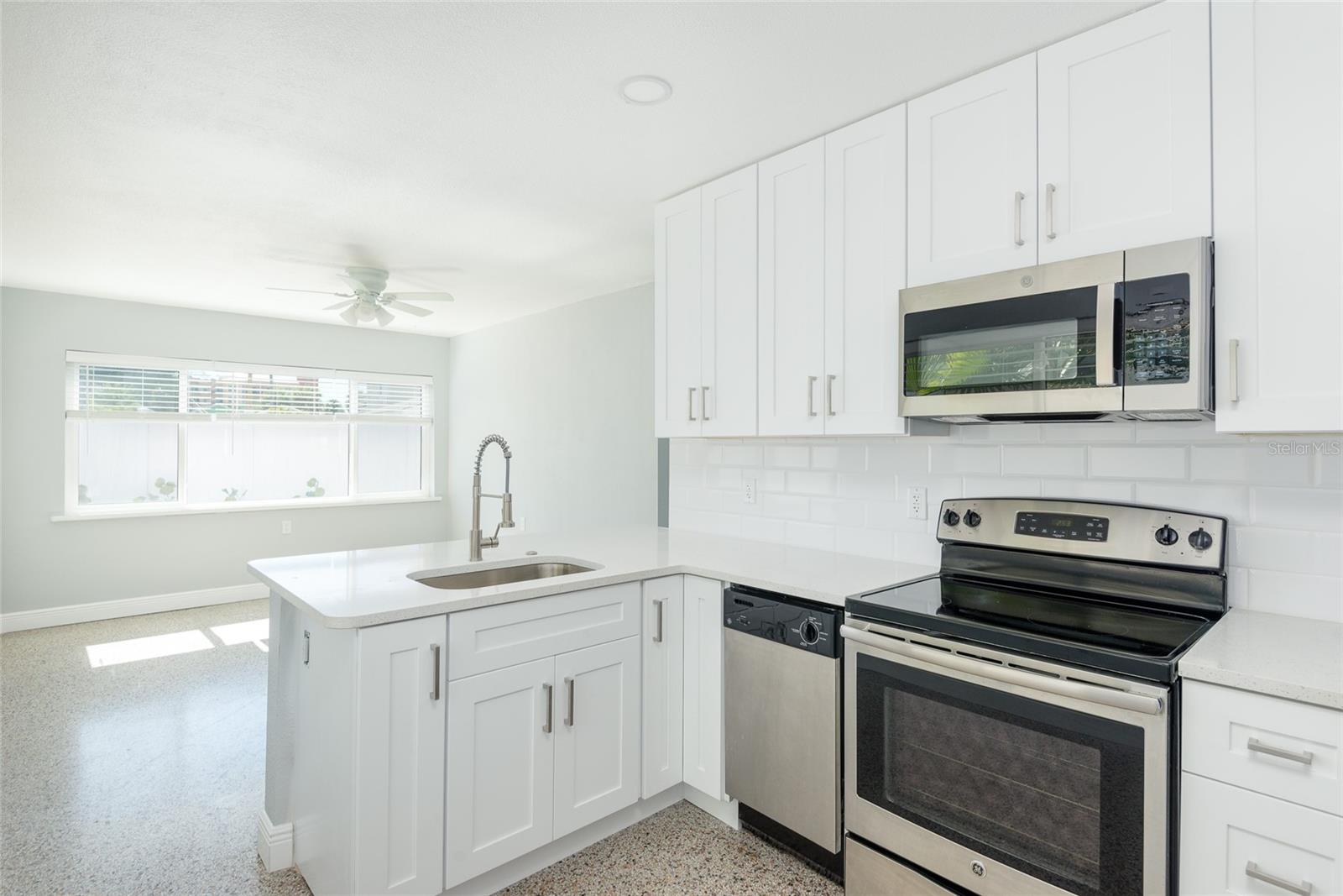 13248 4TH ST E, MADEIRA BEACH, FL, 33708